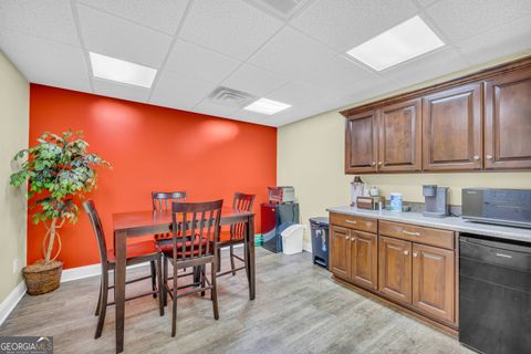 24 Hartwell ST Royston GA 30662