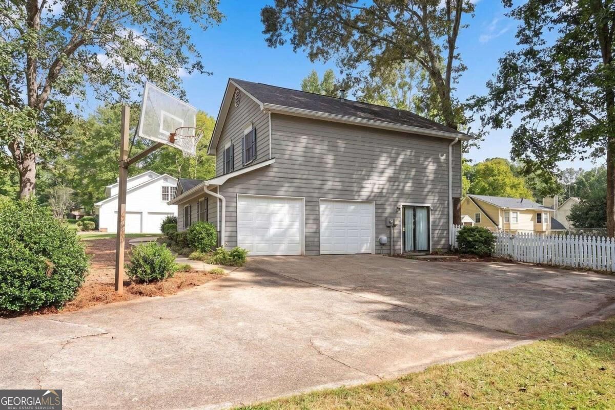 2014 Arbor Forest DR SW