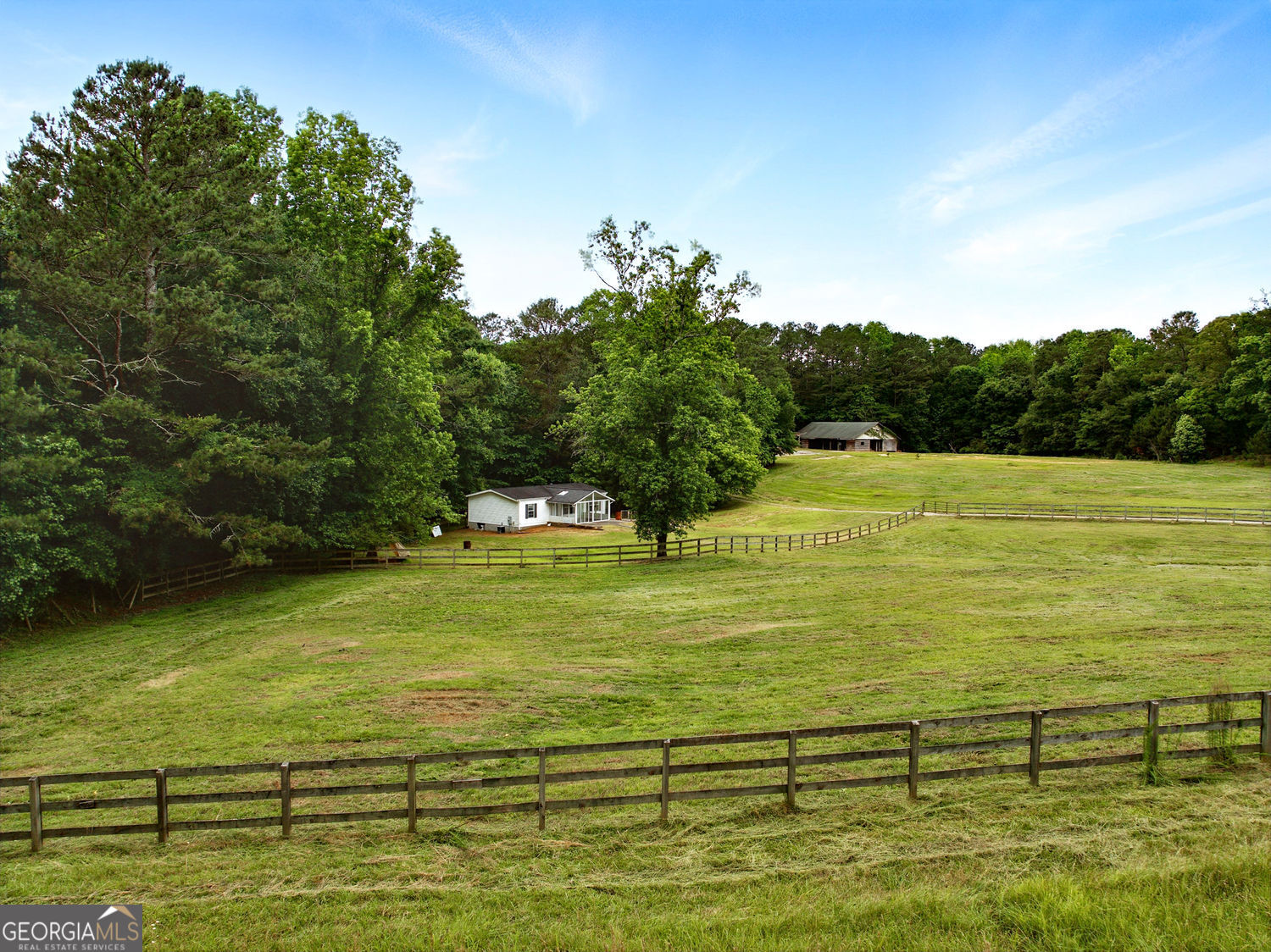 Canton, Georgia 30114, United States, 6 Bedrooms Bedrooms, ,4 BathroomsBathrooms,Residential,Pending,141837