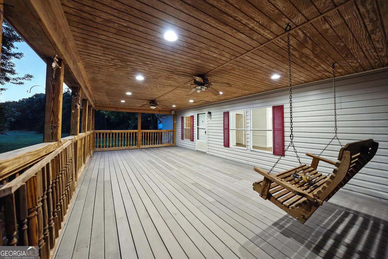 Canton, Georgia 30114, United States, 6 Bedrooms Bedrooms, ,4 BathroomsBathrooms,Residential,Pending,141837