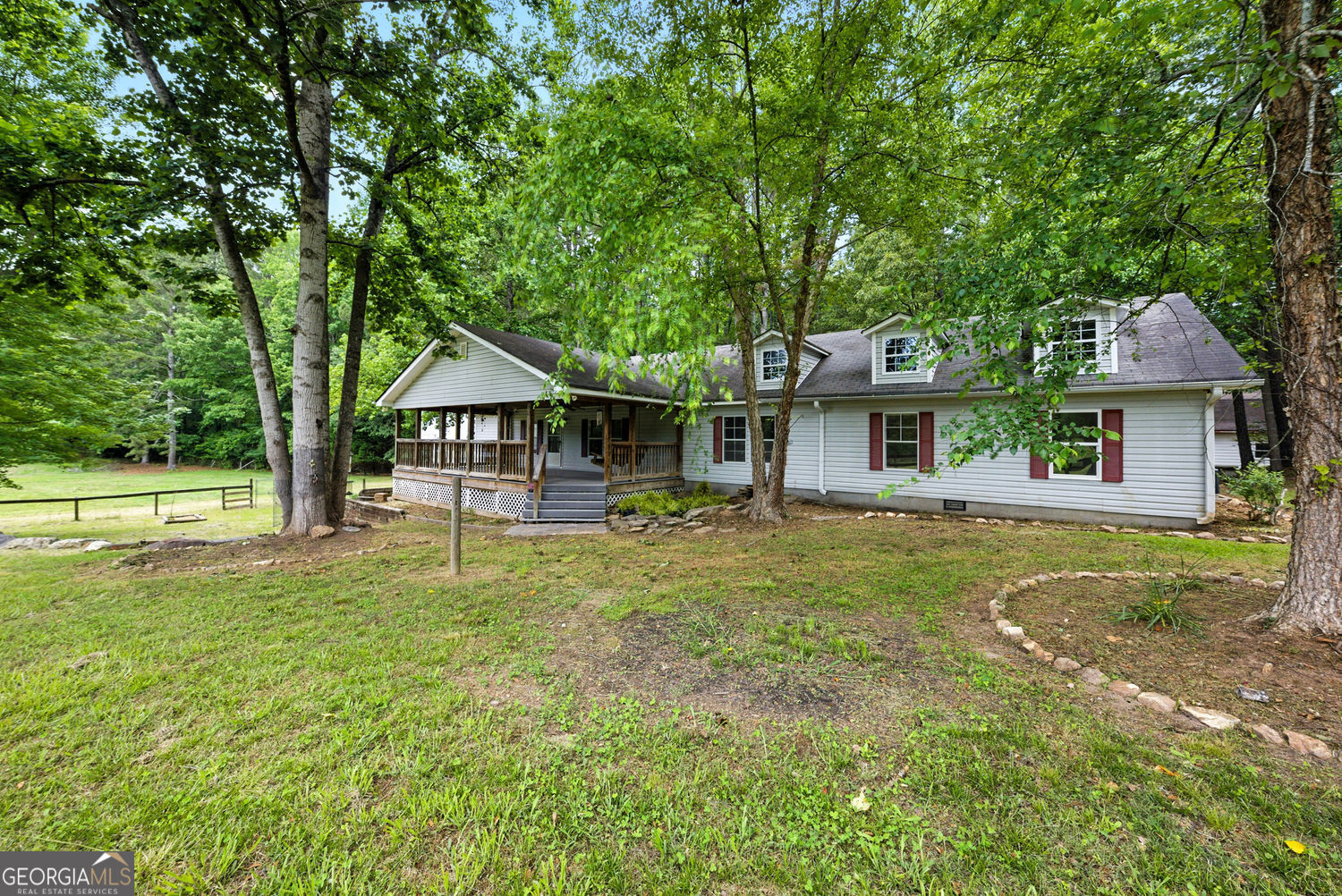 Canton, Georgia 30114, United States, 6 Bedrooms Bedrooms, ,4 BathroomsBathrooms,Residential,Pending,141837