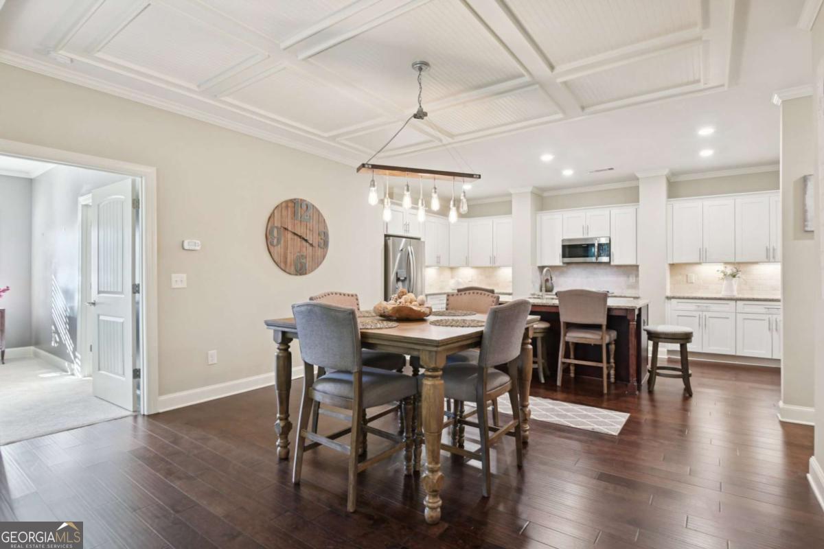 89 Cedarcrest Village LN