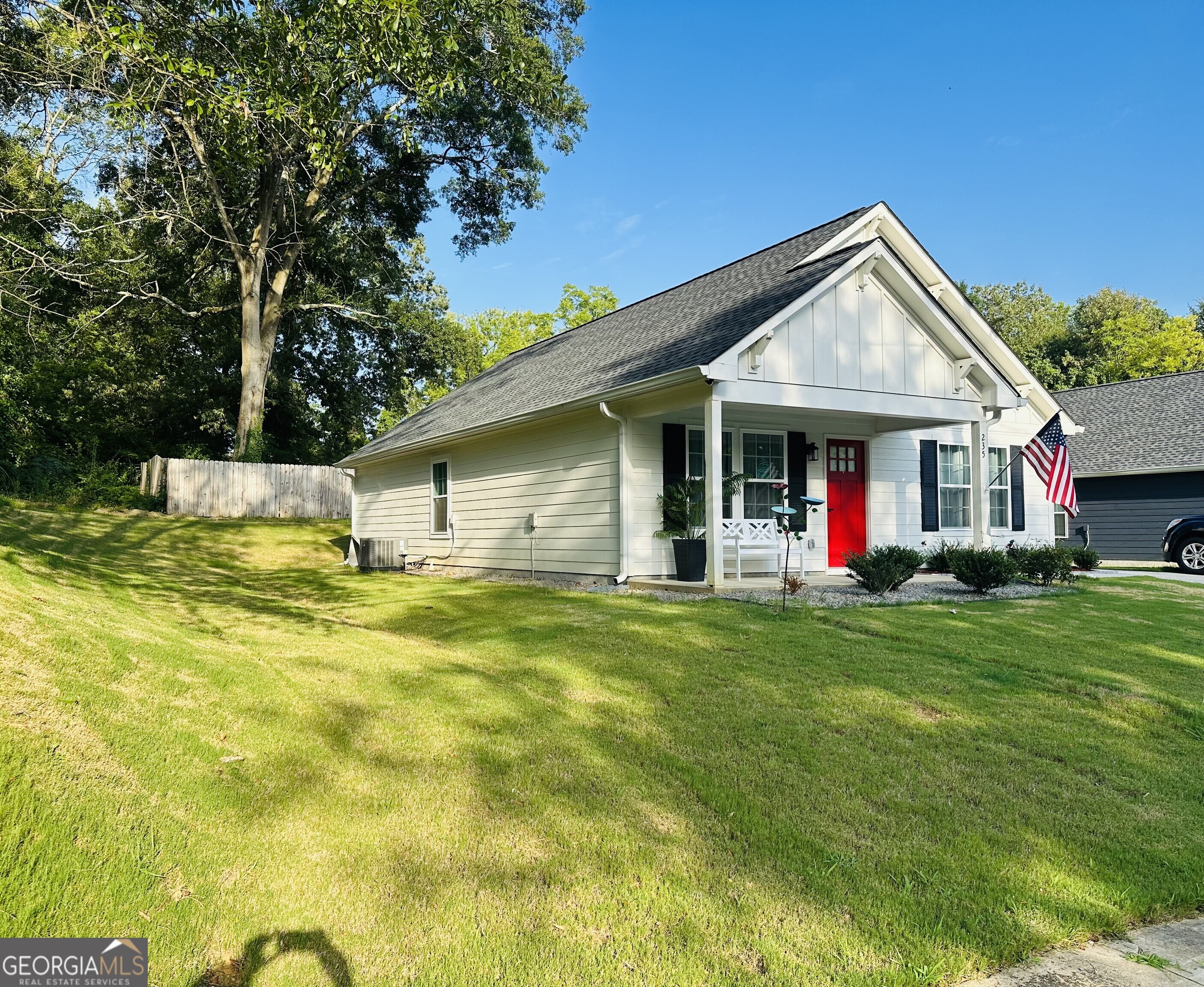 235 Pennington AVE SW