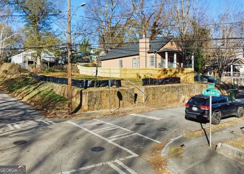 1065 Sims ST Atlanta GA 30310