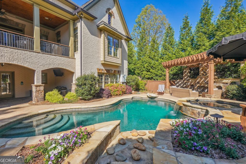 Heyward Square - Residential
