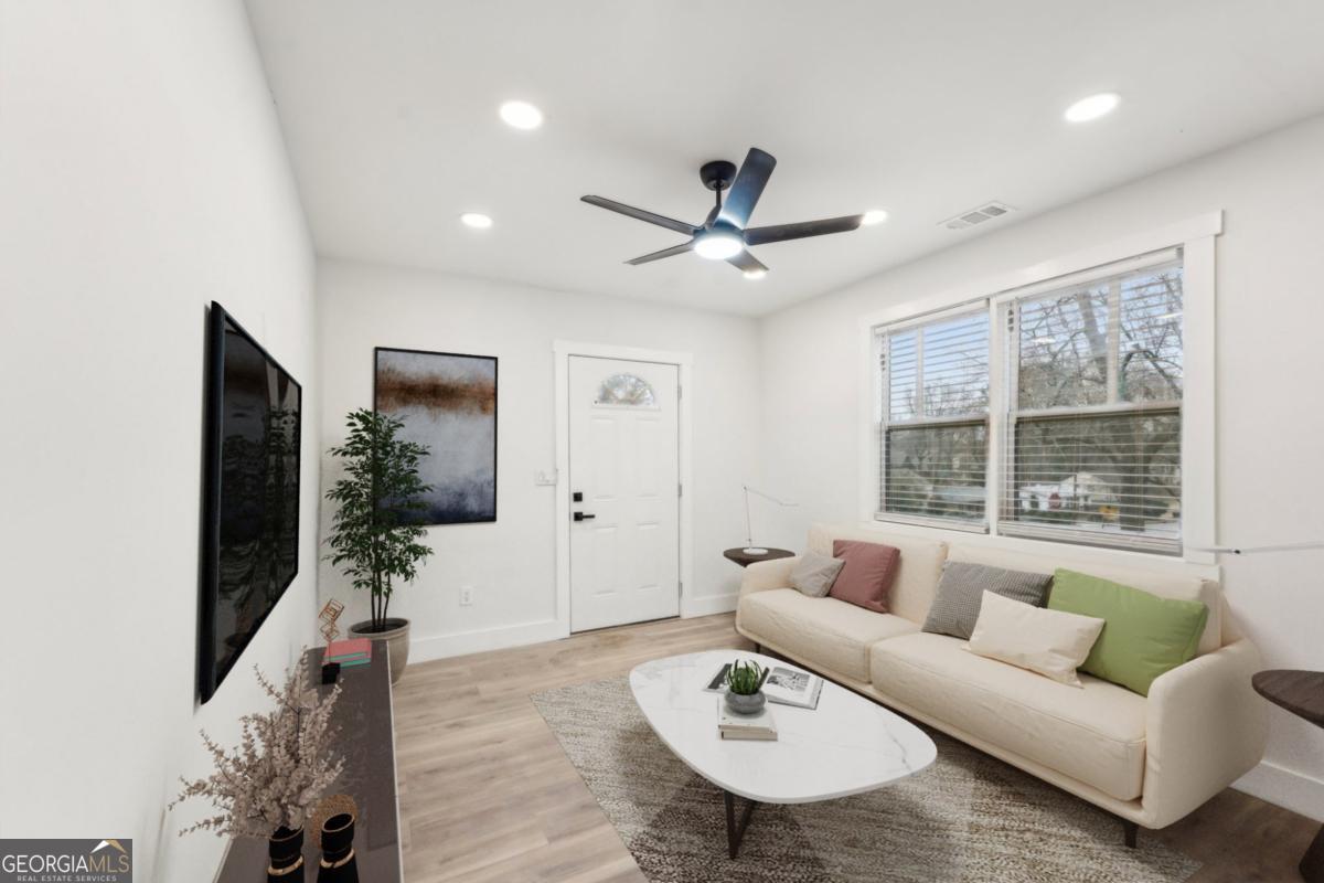 1288 Almont DR SW