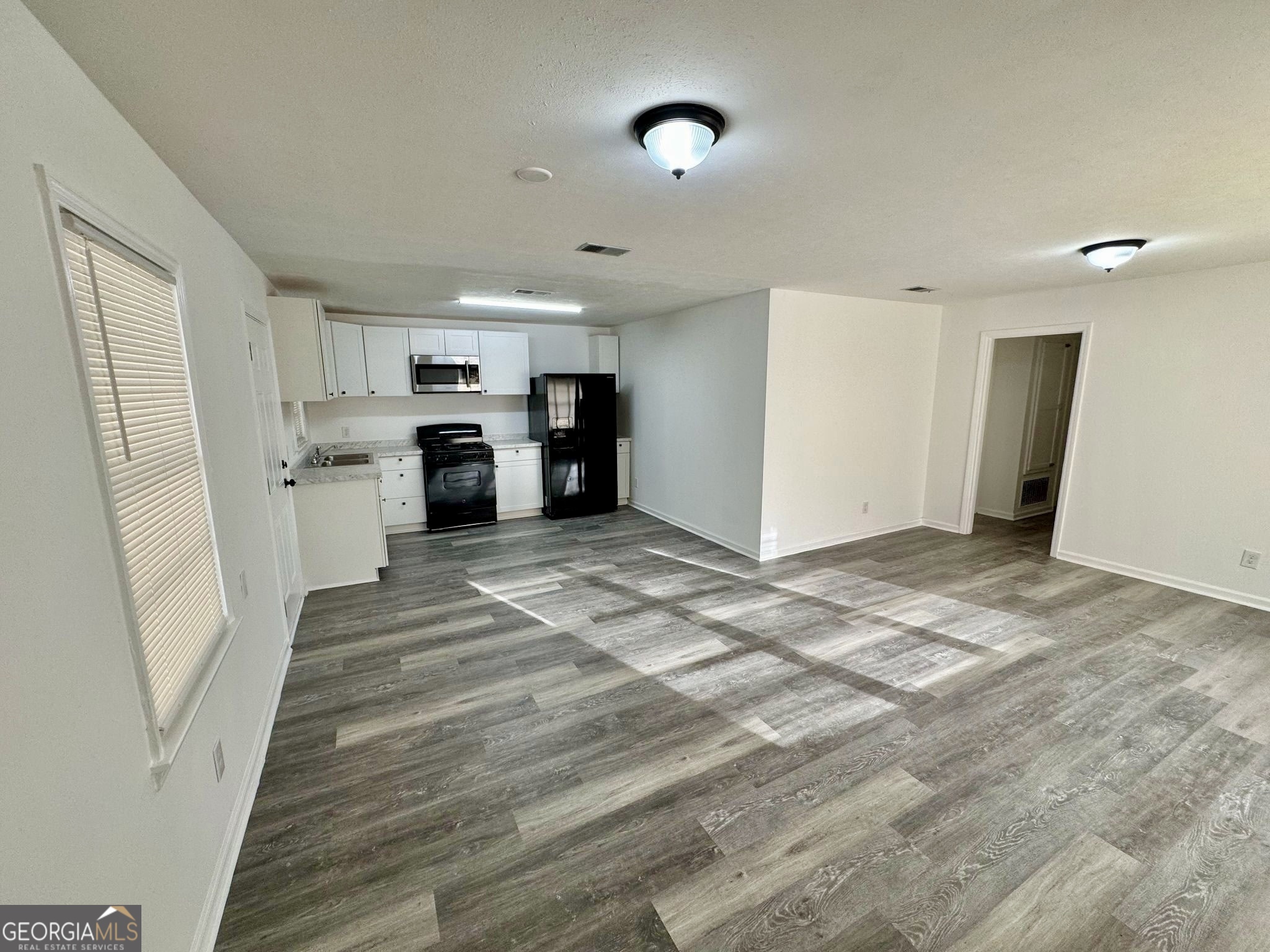 2702 Corineth DR