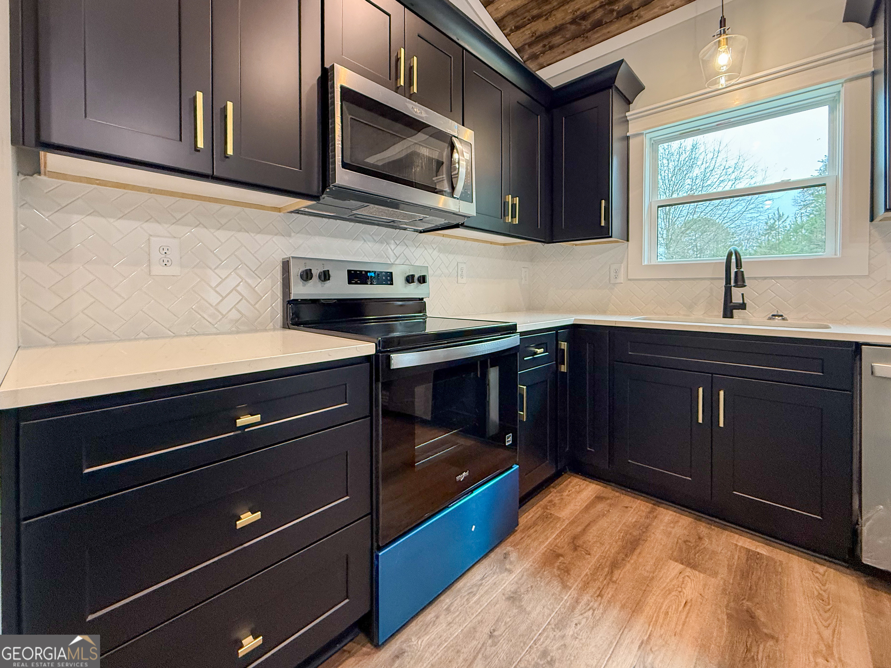 313385048 Homes for Sale