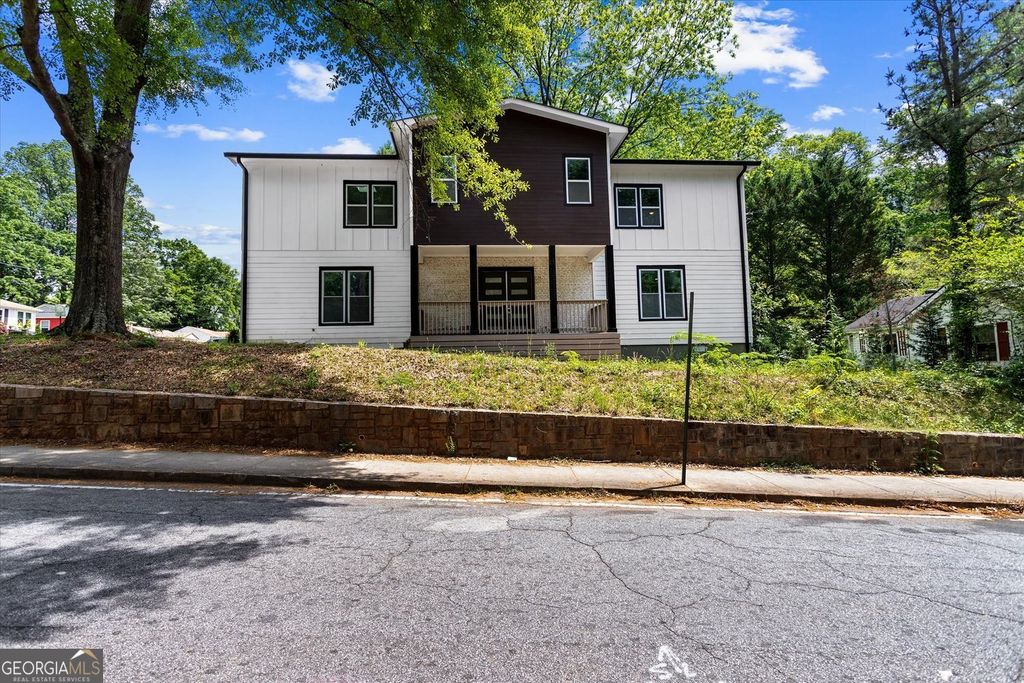 Photo of 1081 Napier Street SE, Atlanta, GA 30316 (MLS # 10738239)