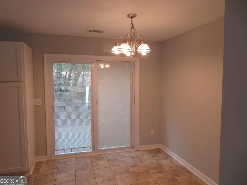 560 Manning RD SW