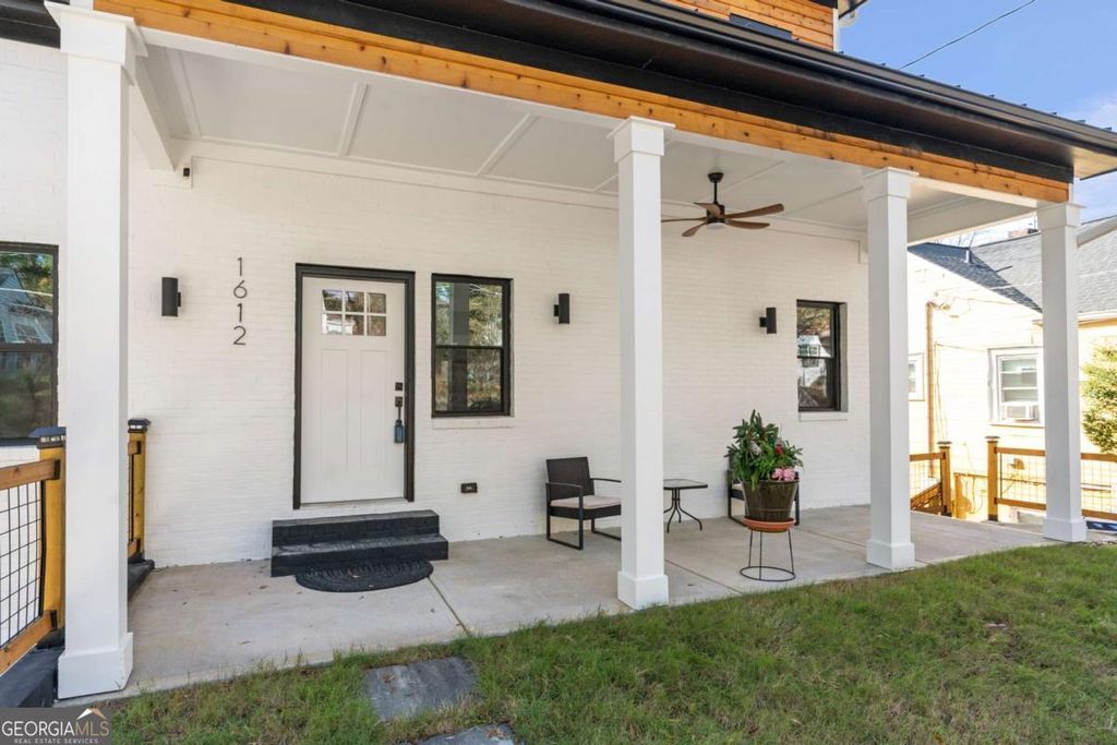 Photo of 1612 Orlando Street SW, Atlanta, GA 30311 (MLS # 10650356)