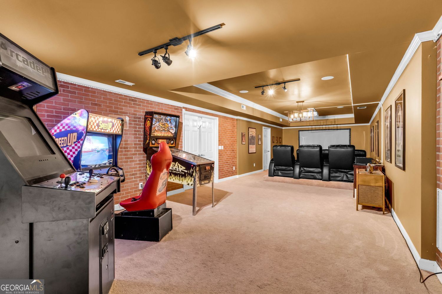 BRADSHAW FARM - Residential