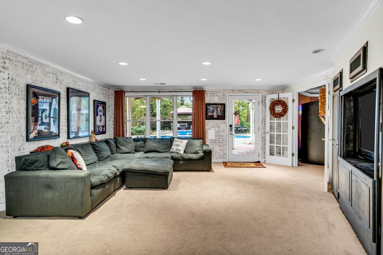 BRADSHAW FARM - Residential