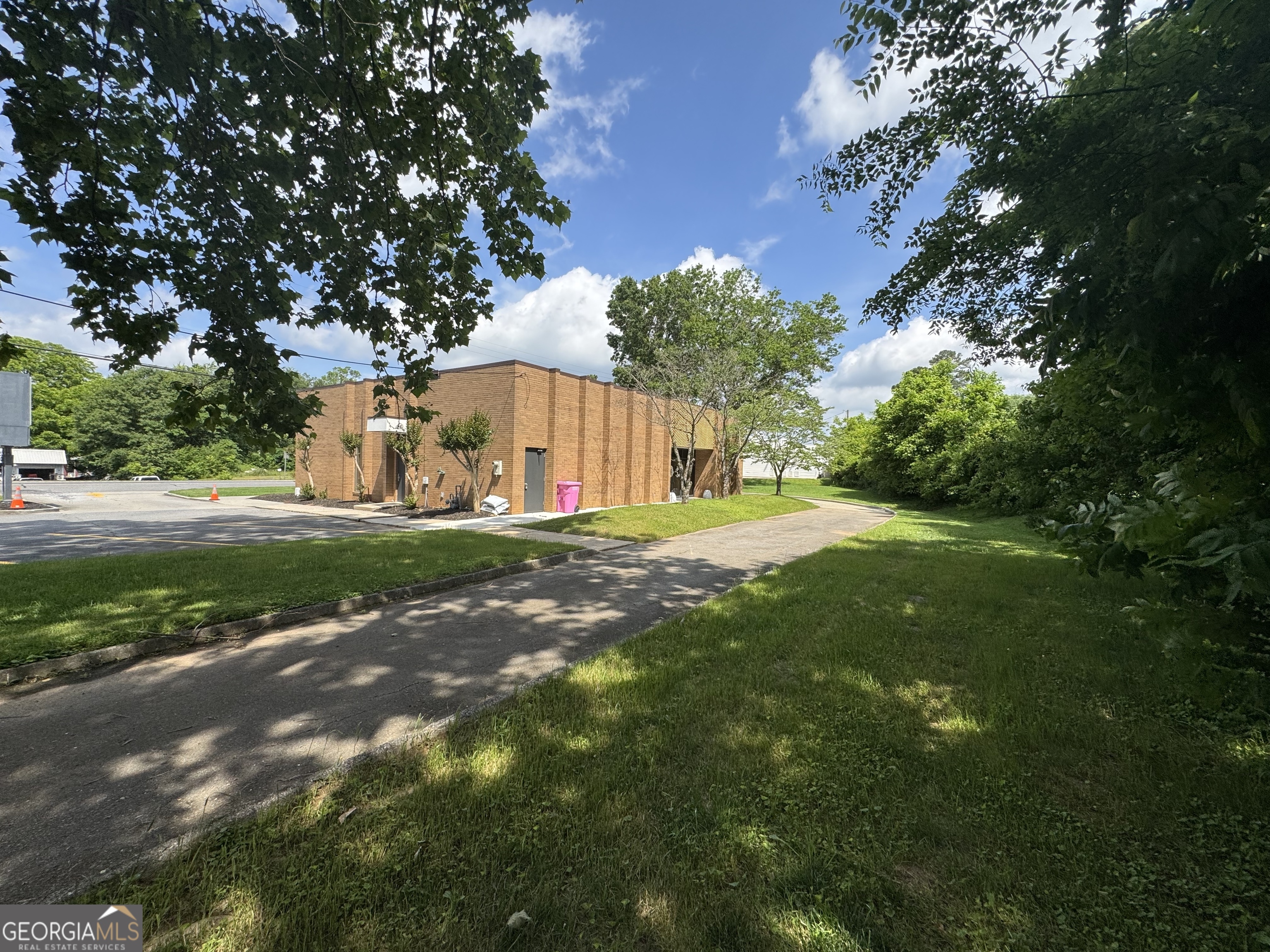 2764 Highway 411 SE