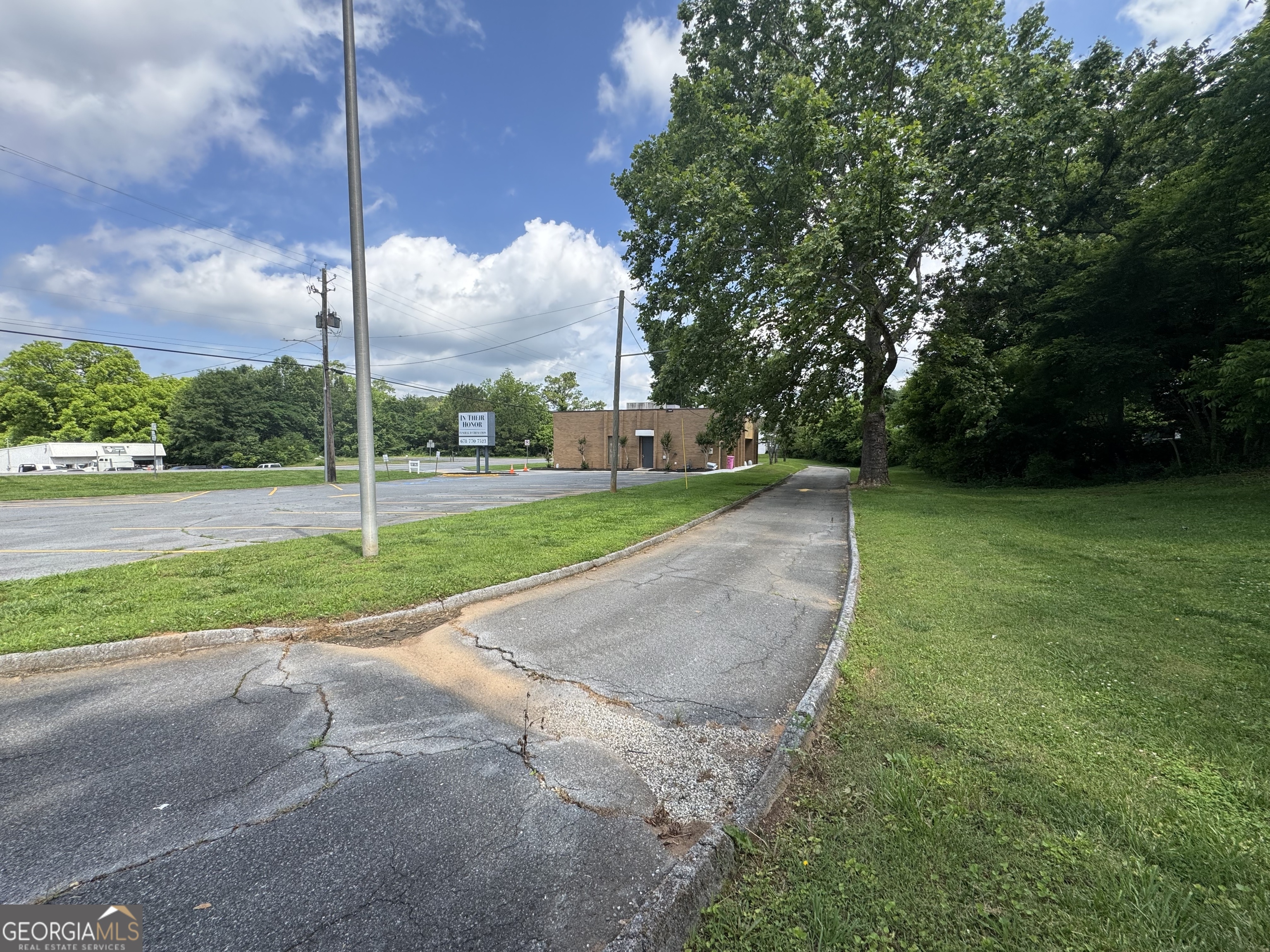 2764 Highway 411 SE