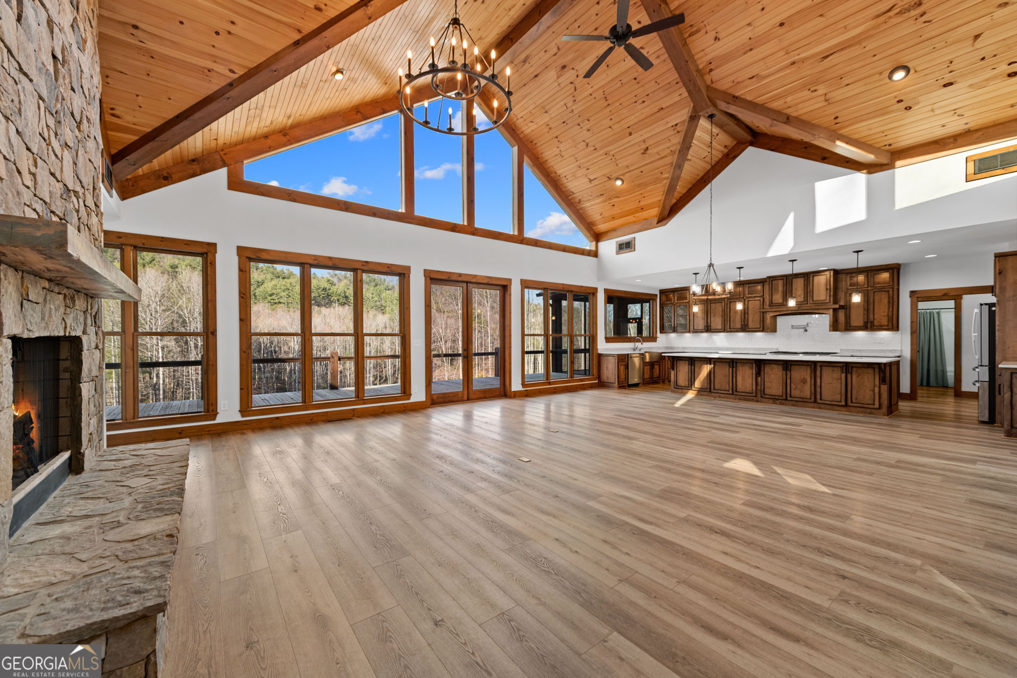 Blue Ridge, Georgia, 30513, United States, 3 Bedrooms Bedrooms, ,3 BathroomsBathrooms,Residential,Active,2025967