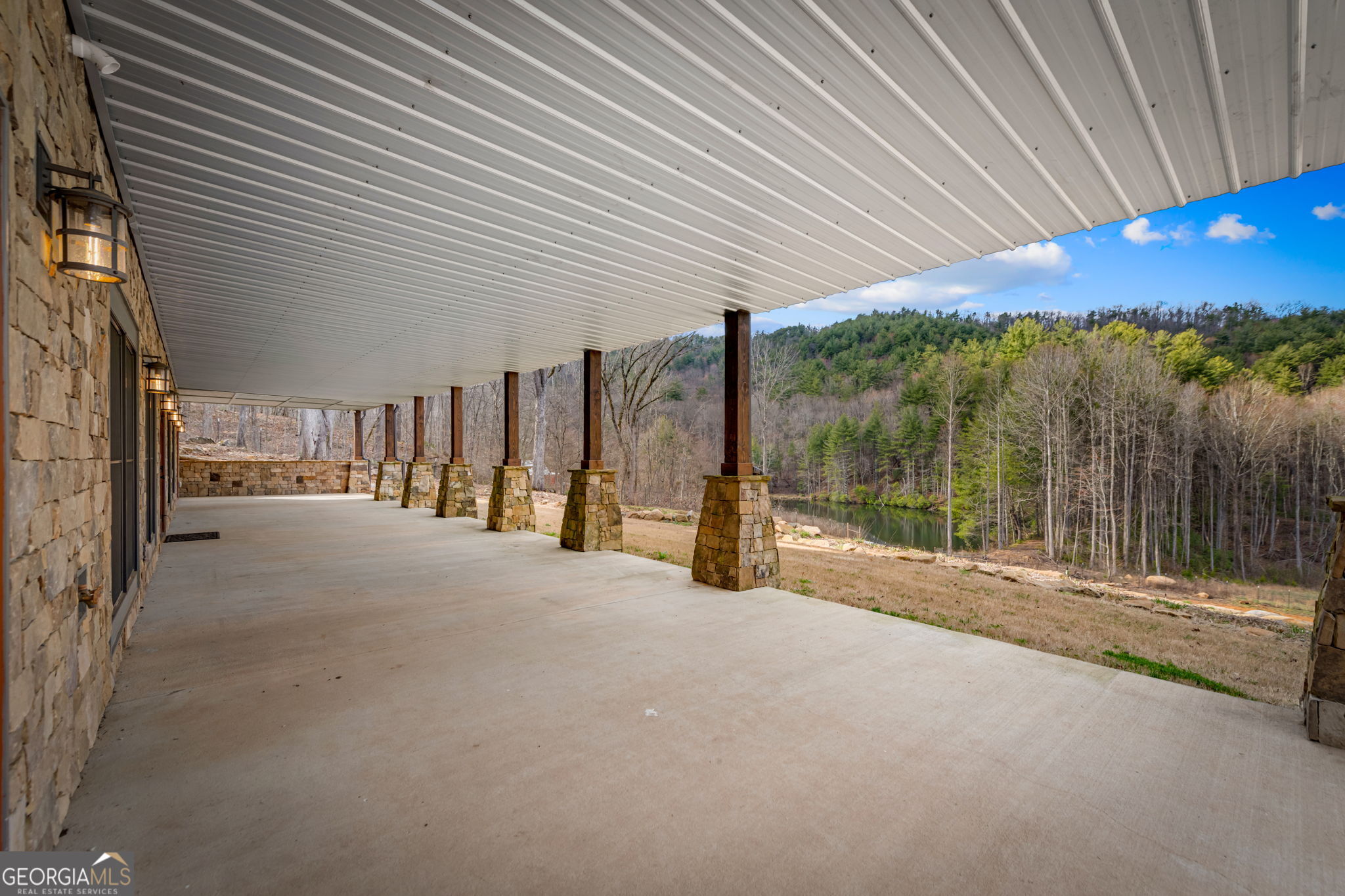 Blue Ridge, Georgia, 30513, United States, 3 Bedrooms Bedrooms, ,3 BathroomsBathrooms,Residential,Active,2025967
