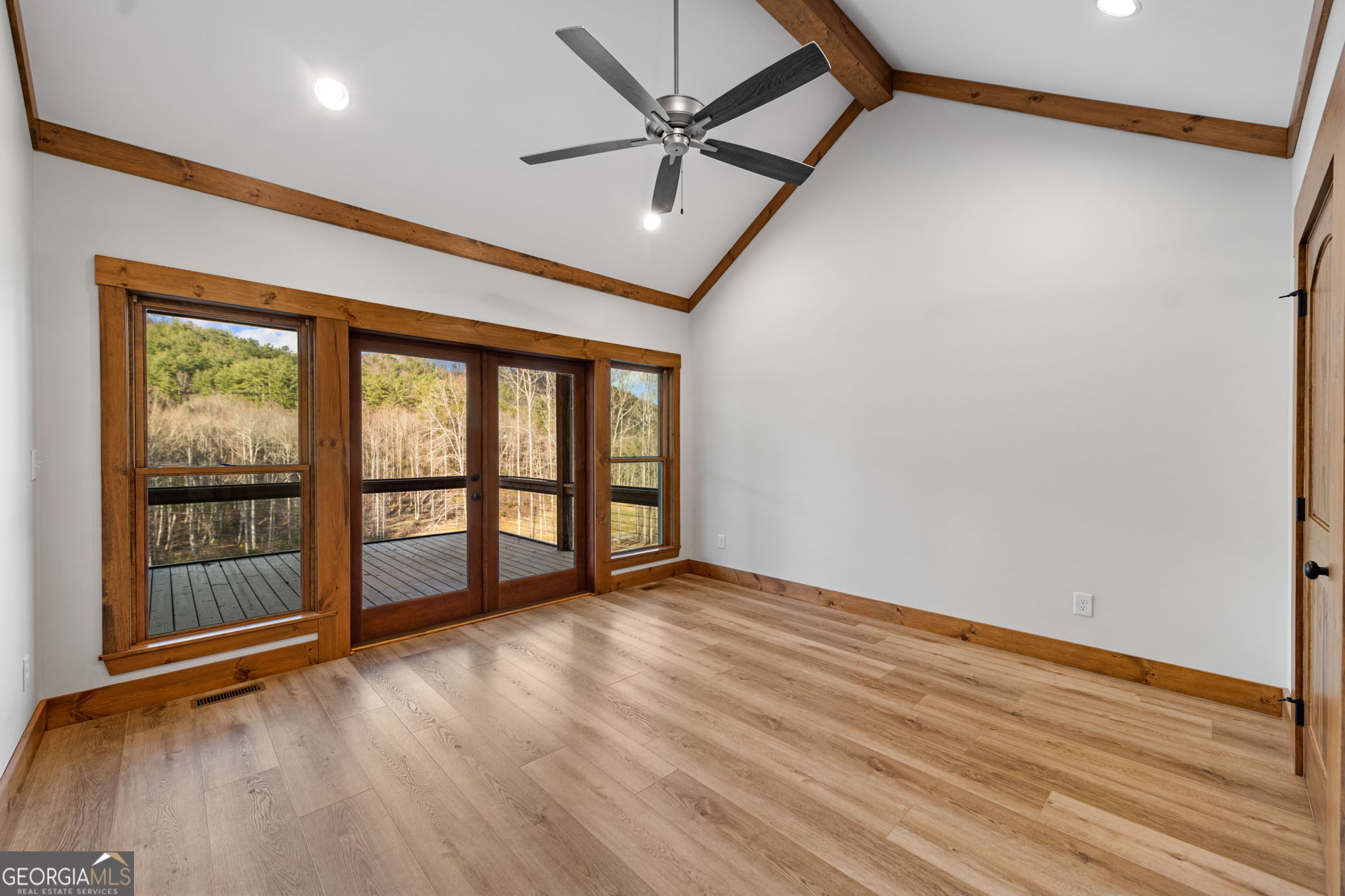 Blue Ridge, Georgia, 30513, United States, 3 Bedrooms Bedrooms, ,3 BathroomsBathrooms,Residential,Active,2025967