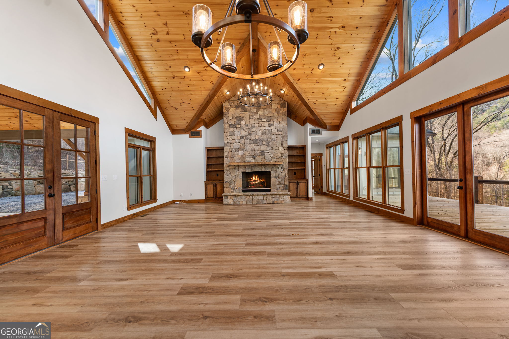 Blue Ridge, Georgia, 30513, United States, 3 Bedrooms Bedrooms, ,3 BathroomsBathrooms,Residential,Active,2025967