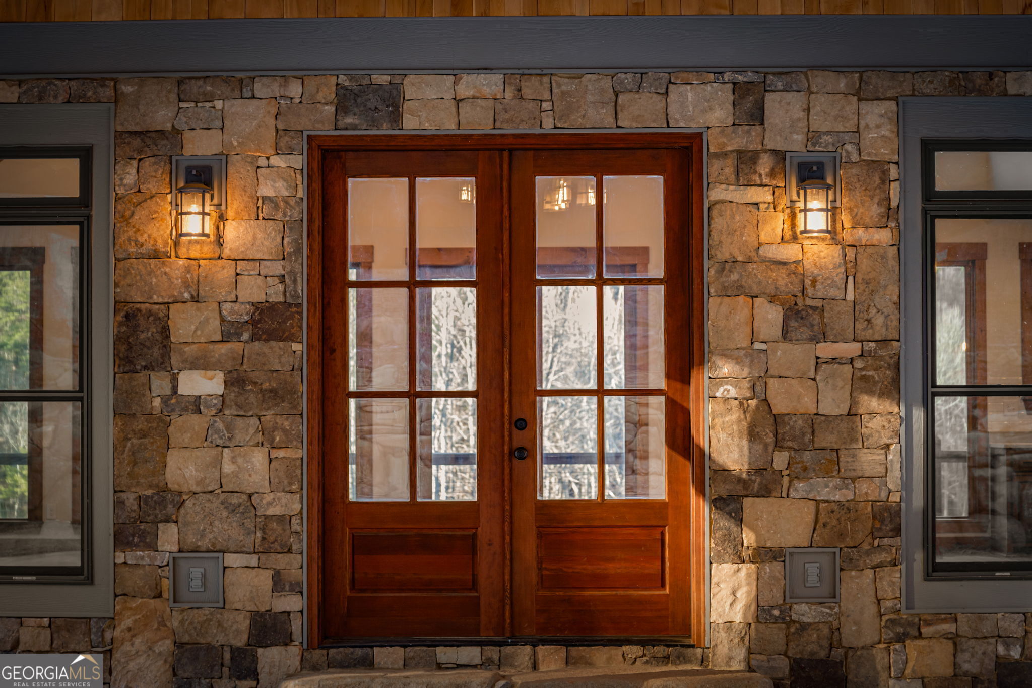 Blue Ridge, Georgia, 30513, United States, 3 Bedrooms Bedrooms, ,3 BathroomsBathrooms,Residential,Active,2025967