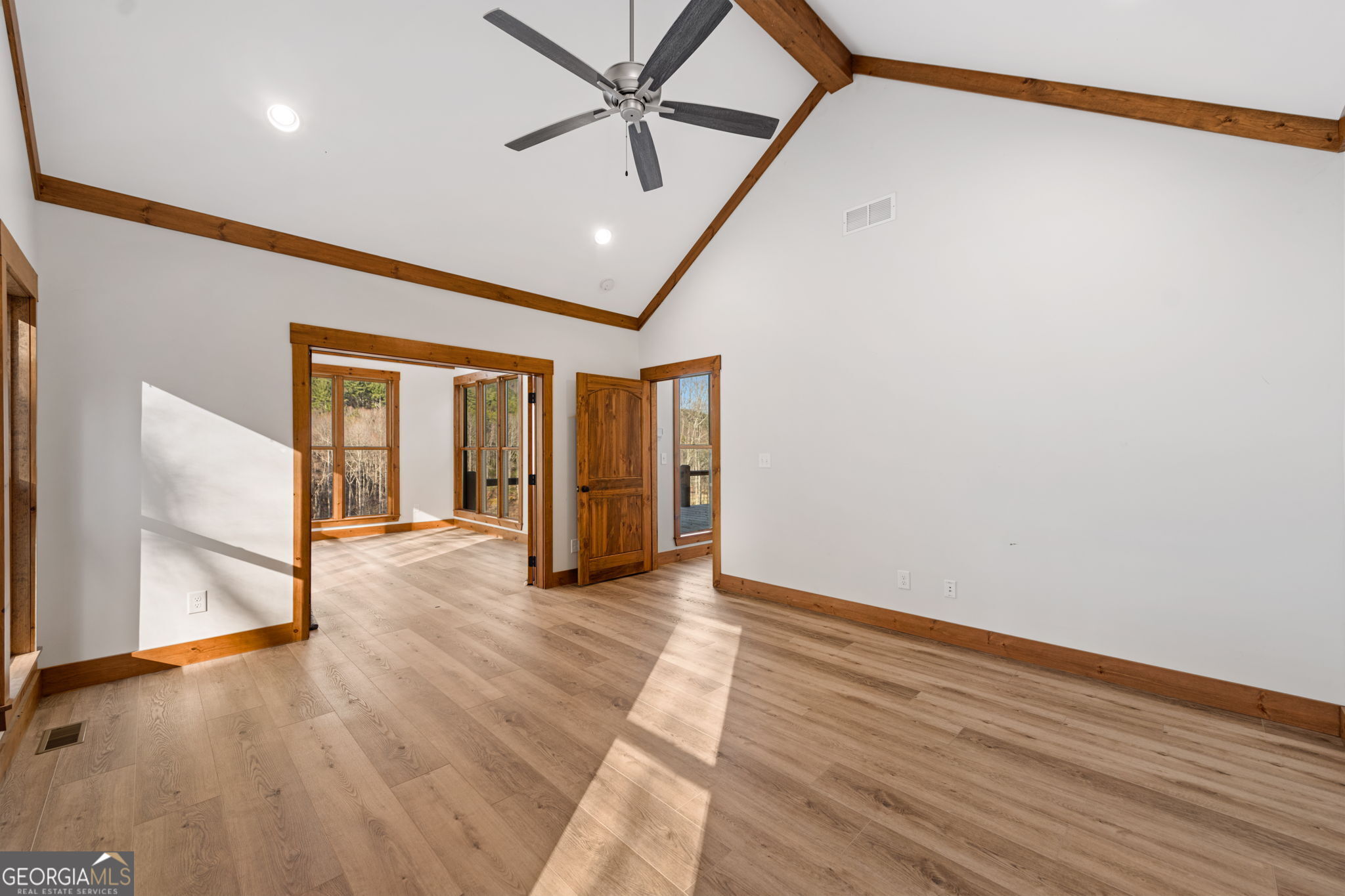 Blue Ridge, Georgia, 30513, United States, 3 Bedrooms Bedrooms, ,3 BathroomsBathrooms,Residential,Active,2025967