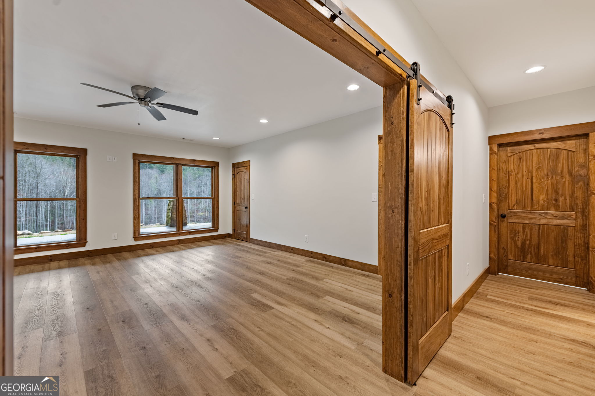 Blue Ridge, Georgia, 30513, United States, 3 Bedrooms Bedrooms, ,3 BathroomsBathrooms,Residential,Active,2025967