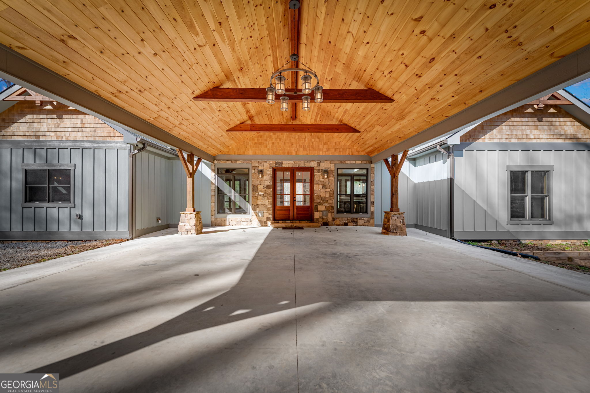 Blue Ridge, Georgia, 30513, United States, 3 Bedrooms Bedrooms, ,3 BathroomsBathrooms,Residential,Active,2025967