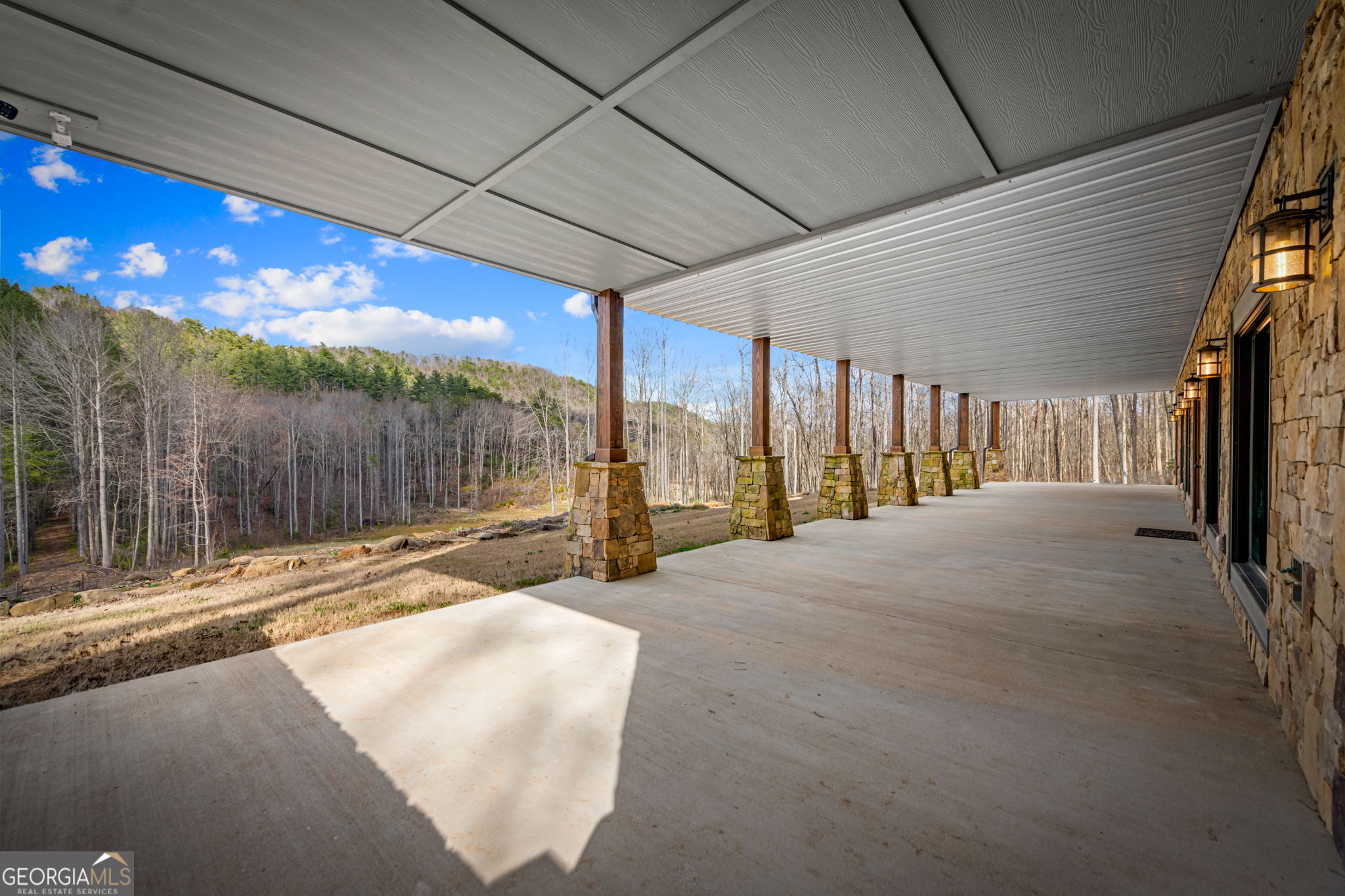 Blue Ridge, Georgia, 30513, United States, 3 Bedrooms Bedrooms, ,3 BathroomsBathrooms,Residential,Active,2025967