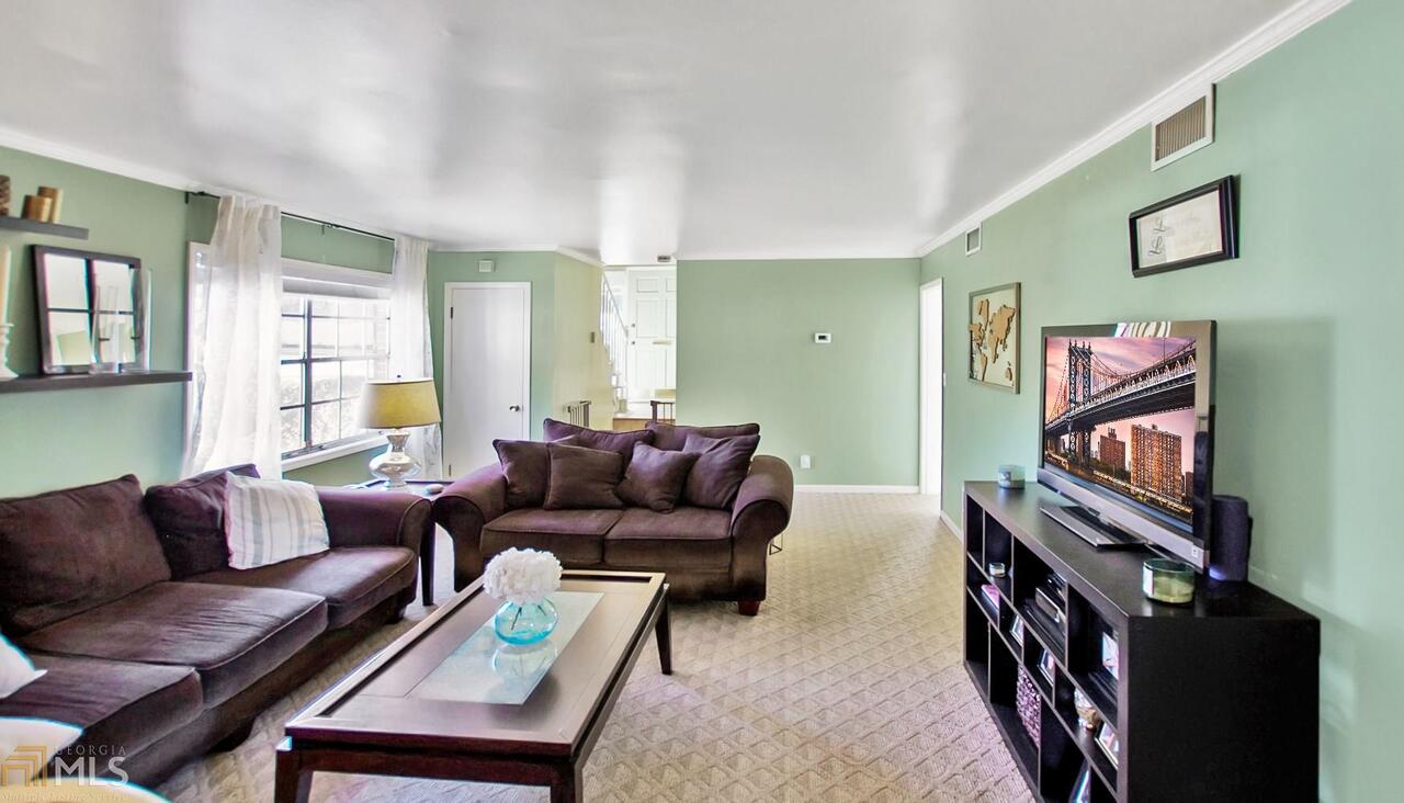 Courtfield Condominiums - Residential