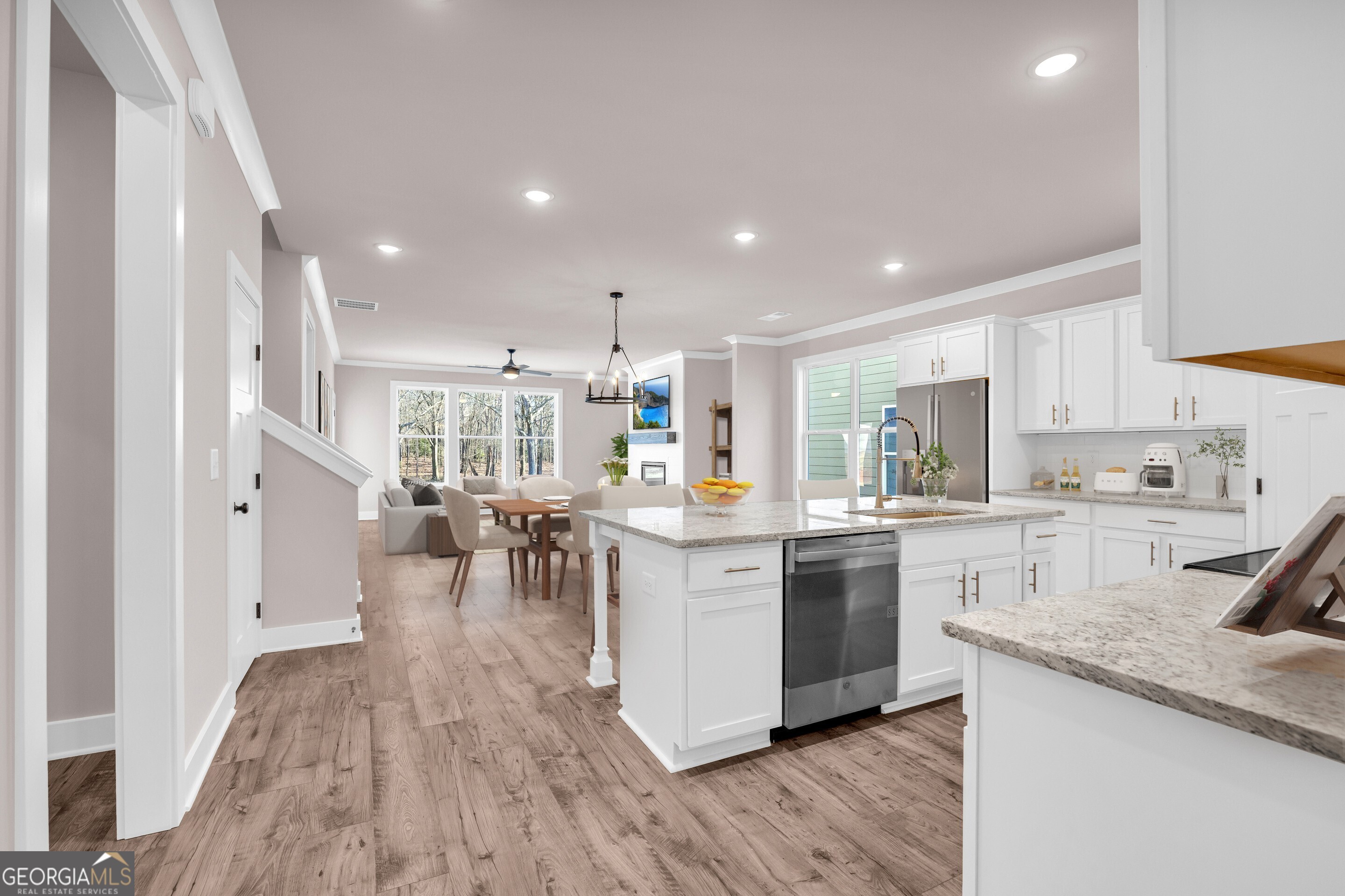 Hartwell, Georgia 30643, United States, 5 Bedrooms Bedrooms, ,4 BathroomsBathrooms,Residential,Active,163393