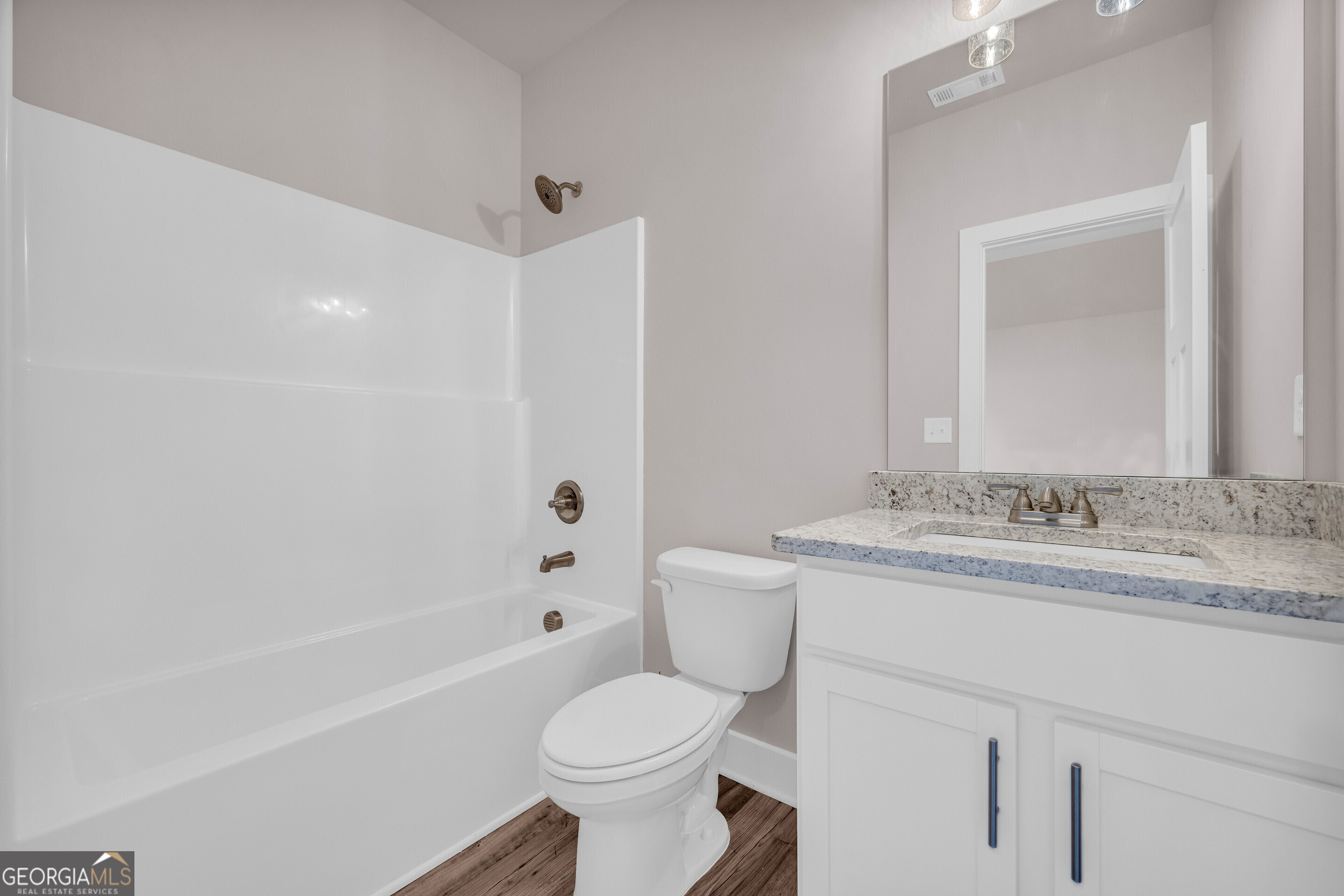 Hartwell, Georgia 30643, United States, 5 Bedrooms Bedrooms, ,4 BathroomsBathrooms,Residential,Active,163393