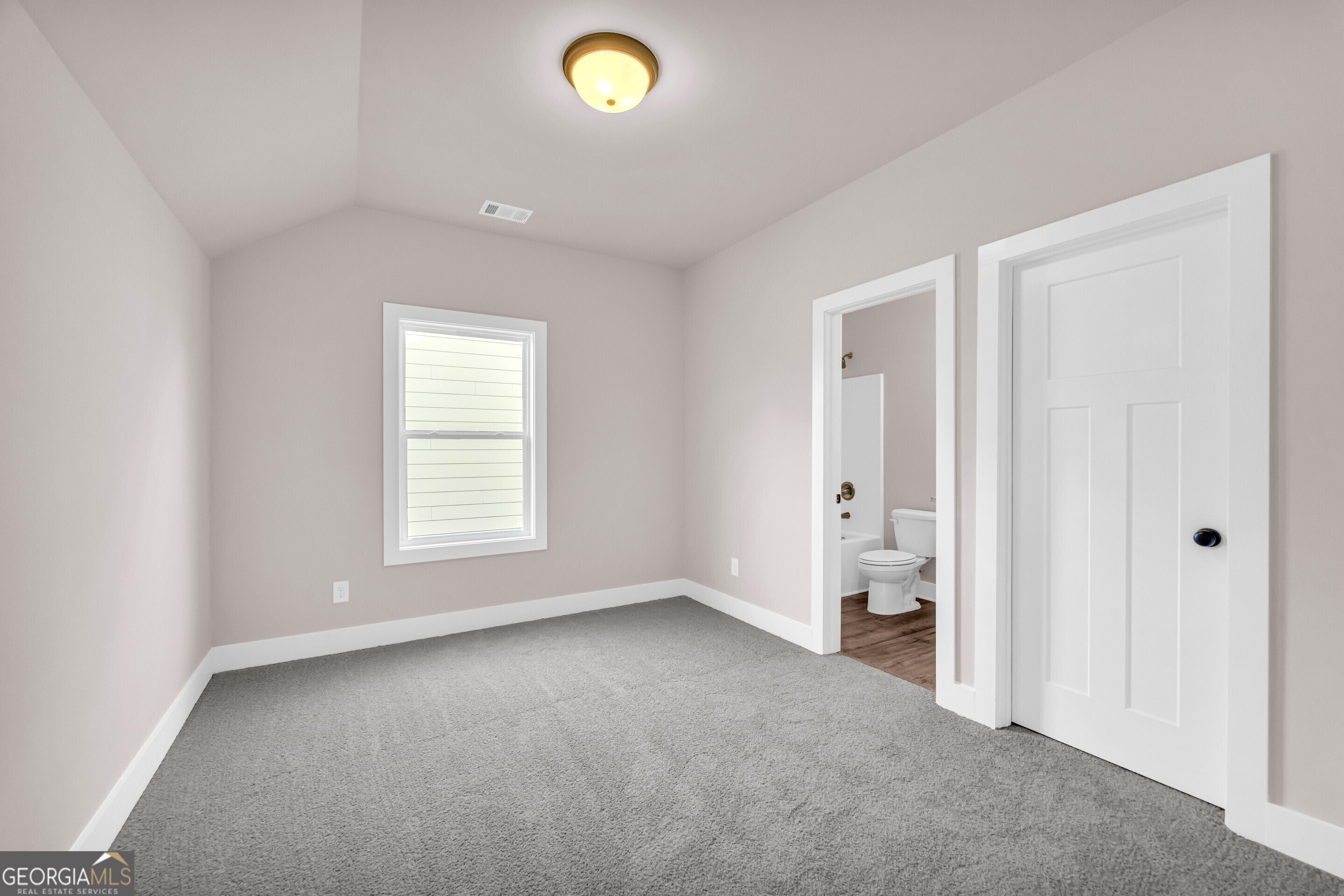 Hartwell, Georgia 30643, United States, 5 Bedrooms Bedrooms, ,4 BathroomsBathrooms,Residential,Active,163393