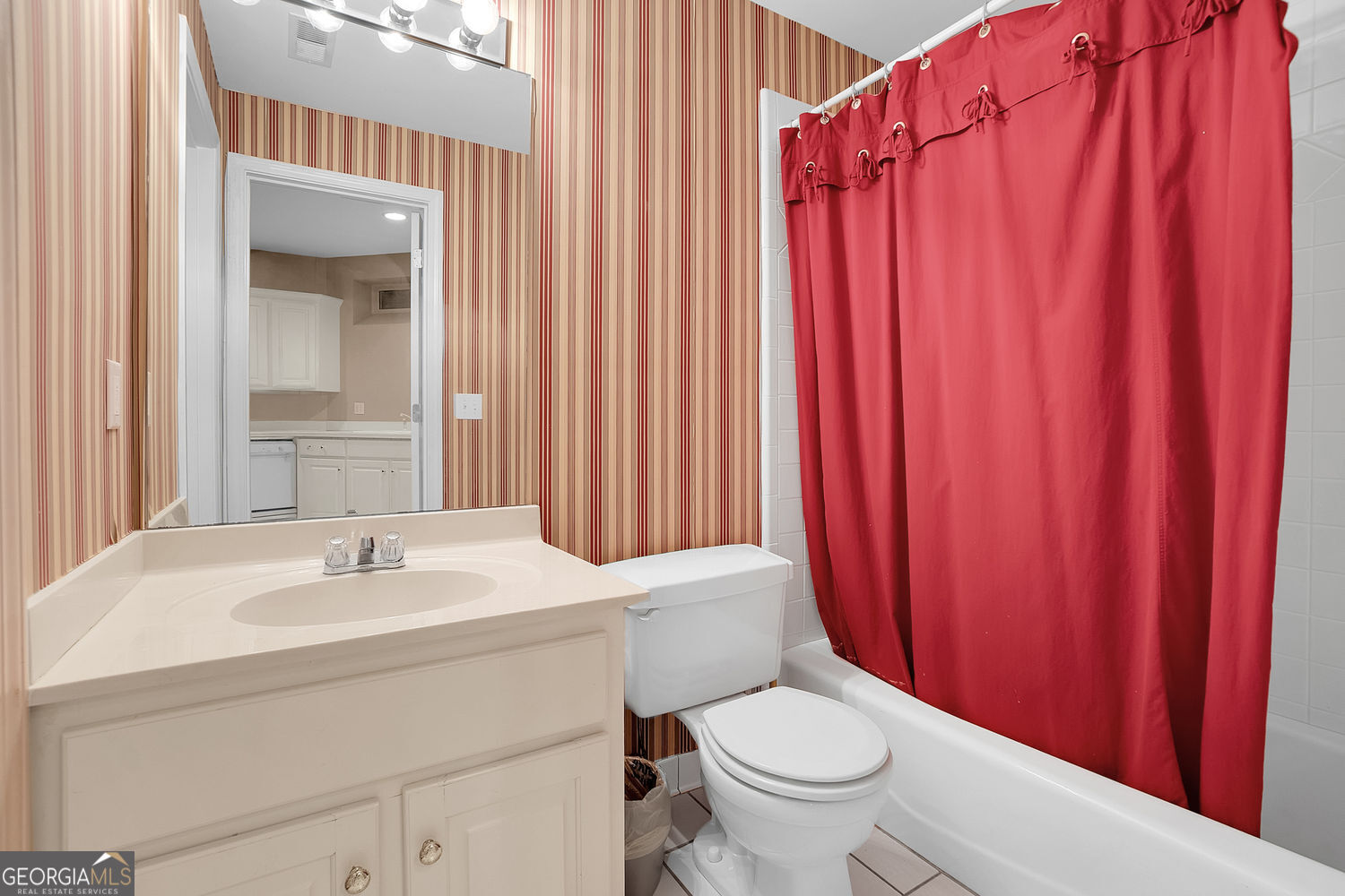 WATERFORD GREEN - Residential