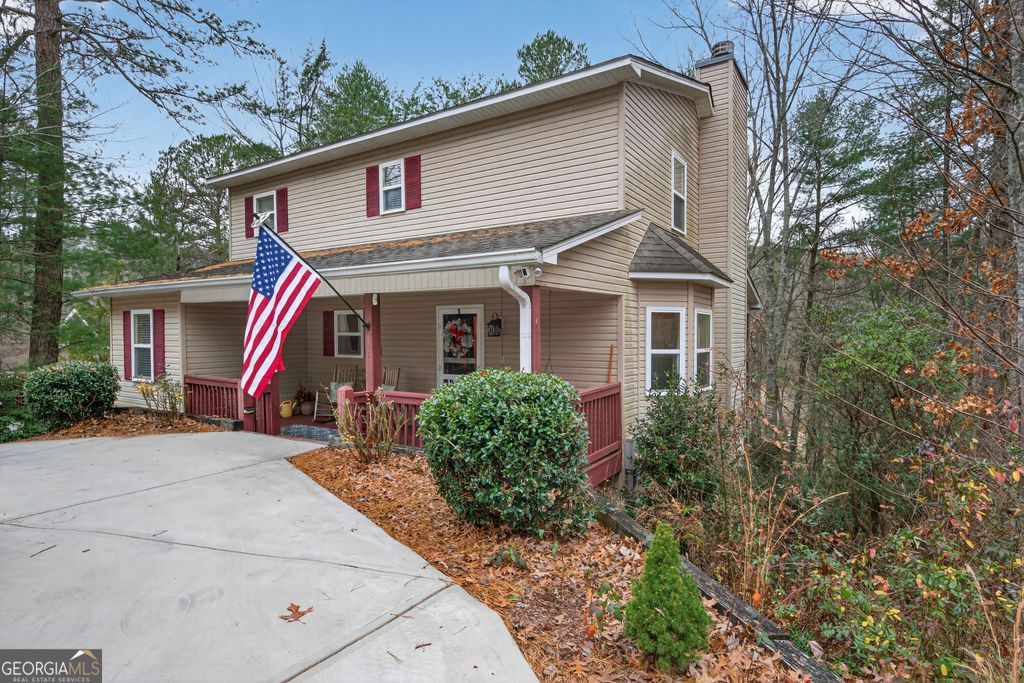 Photo of 697 Zeppelin Strasse, Helen, GA 30545 (MLS # 10796374)
