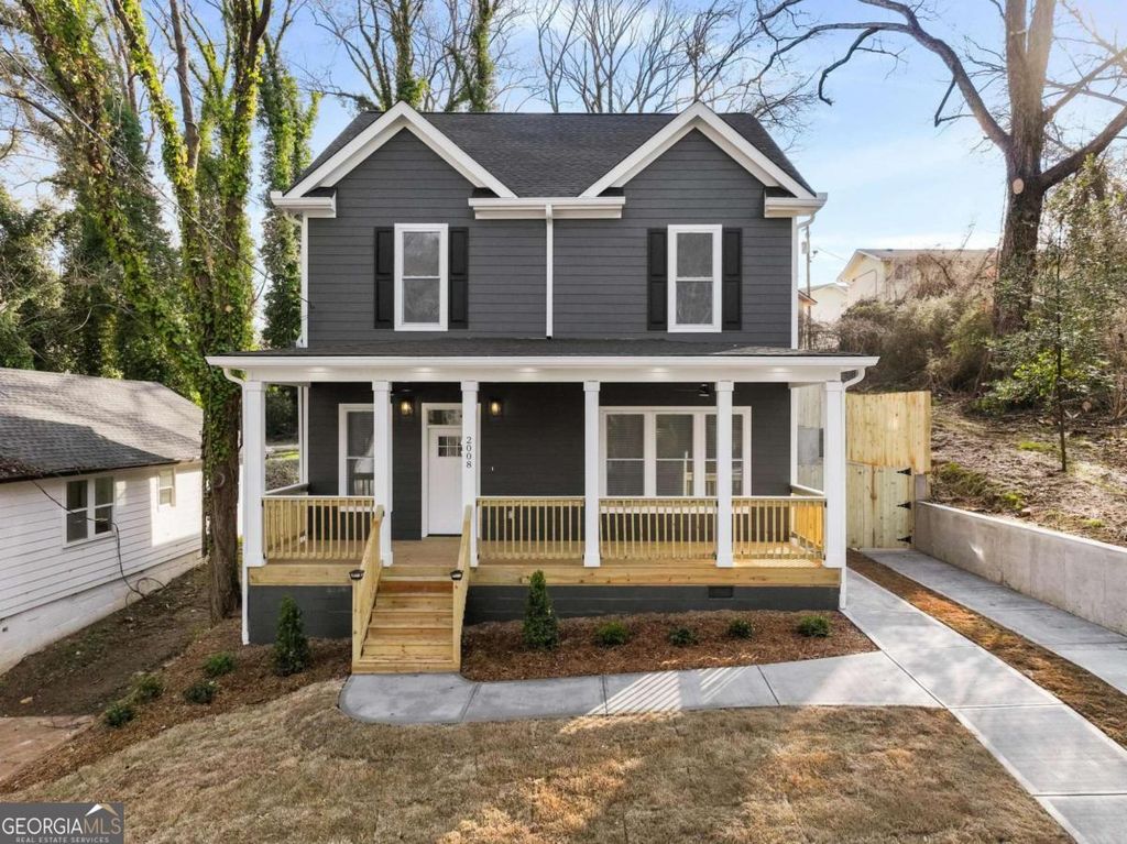 Photo of 2008 Detroit Avenue NW, Atlanta, GA 30314 (MLS # 10666778)