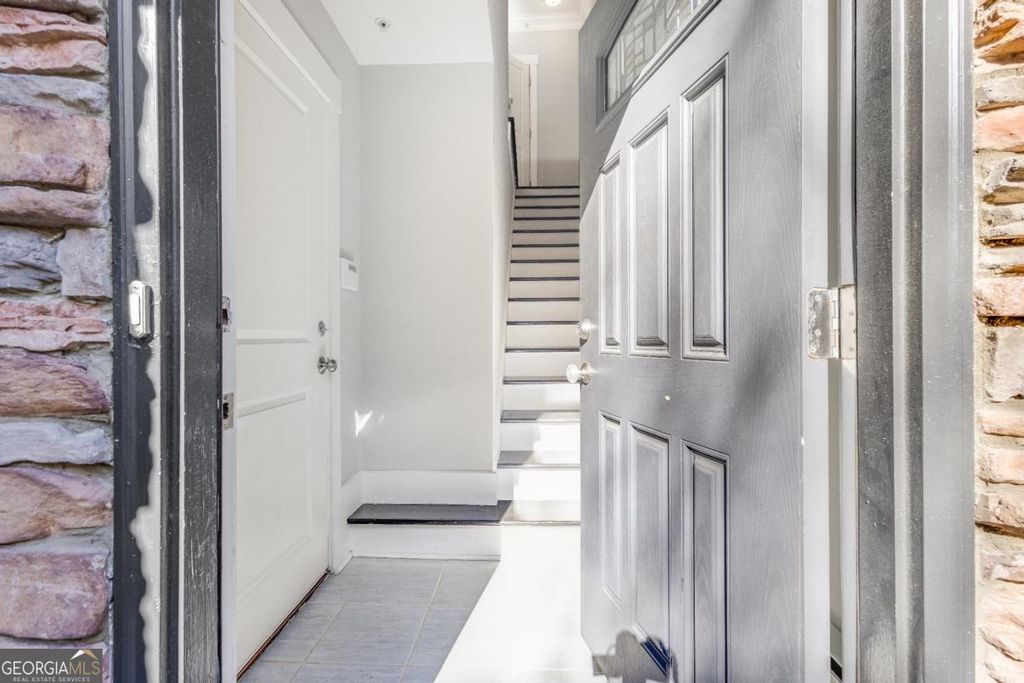 Photo of 216 Semel Circle NW #355, Atlanta, GA 30309 (MLS # 10674179)