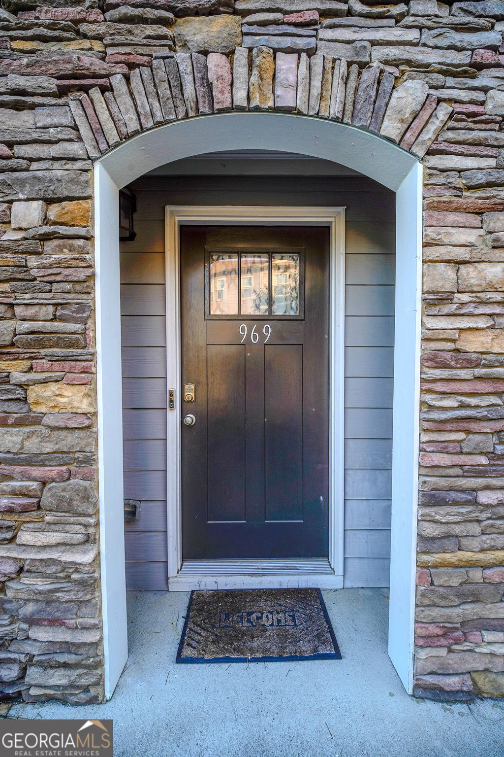 Photo of 969 Society Circle SW, Atlanta, GA 30331 (MLS # 10784295)