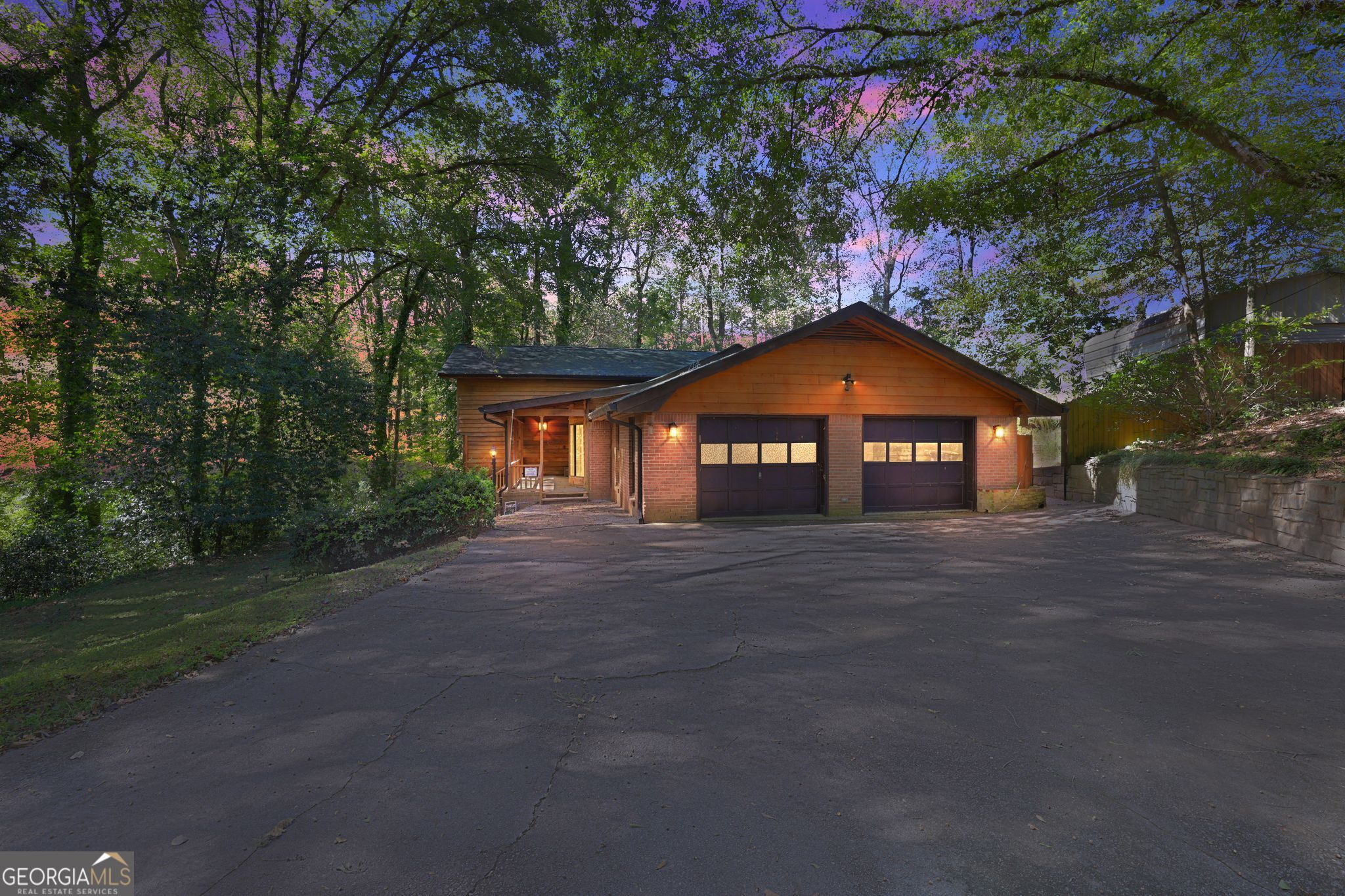 Francis Hollow - Residential