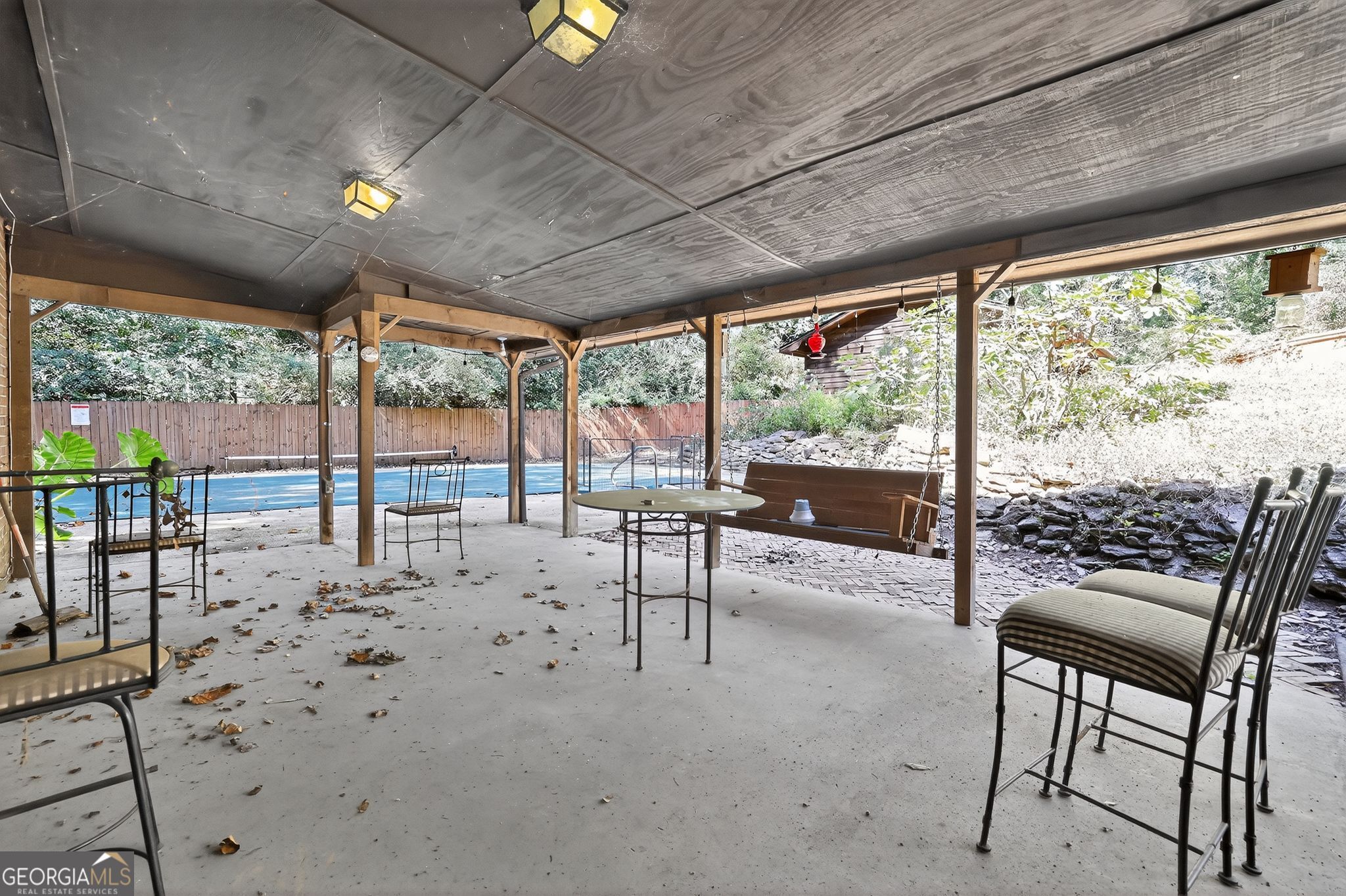 Francis Hollow - Residential