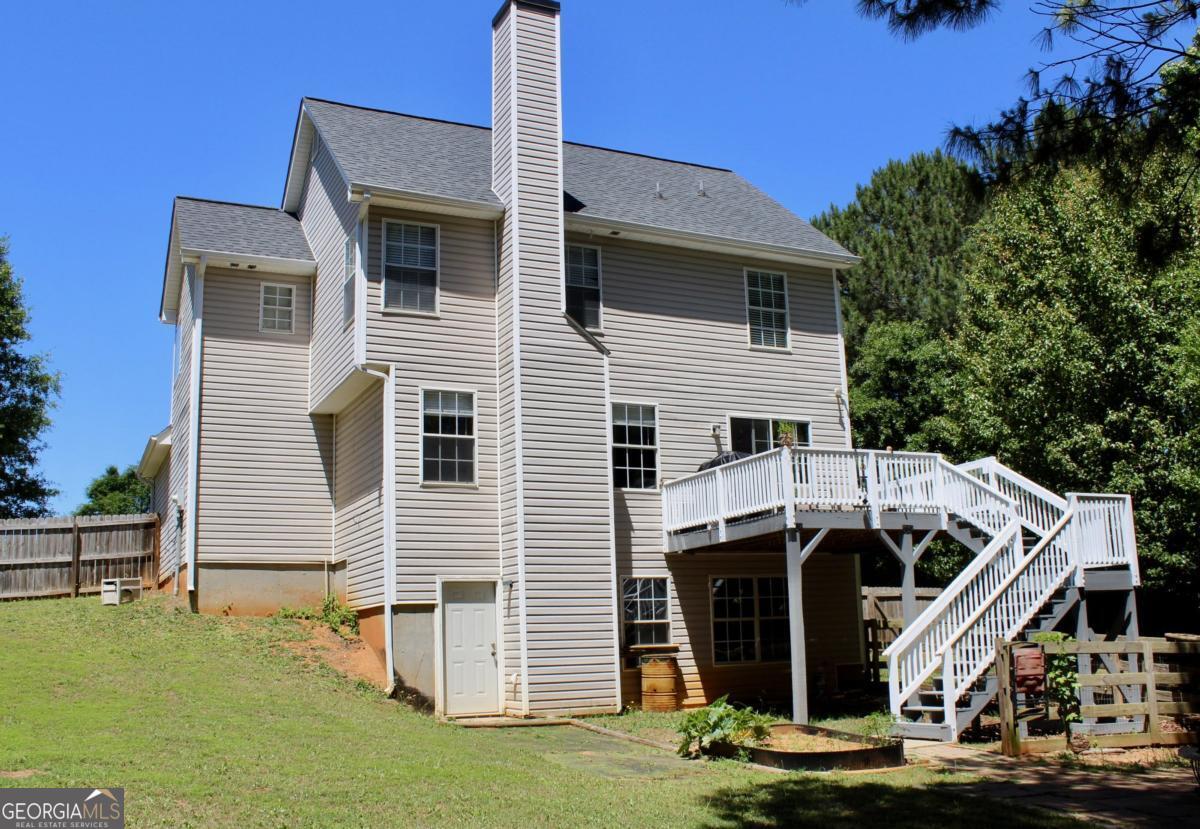 562 Brewer DR