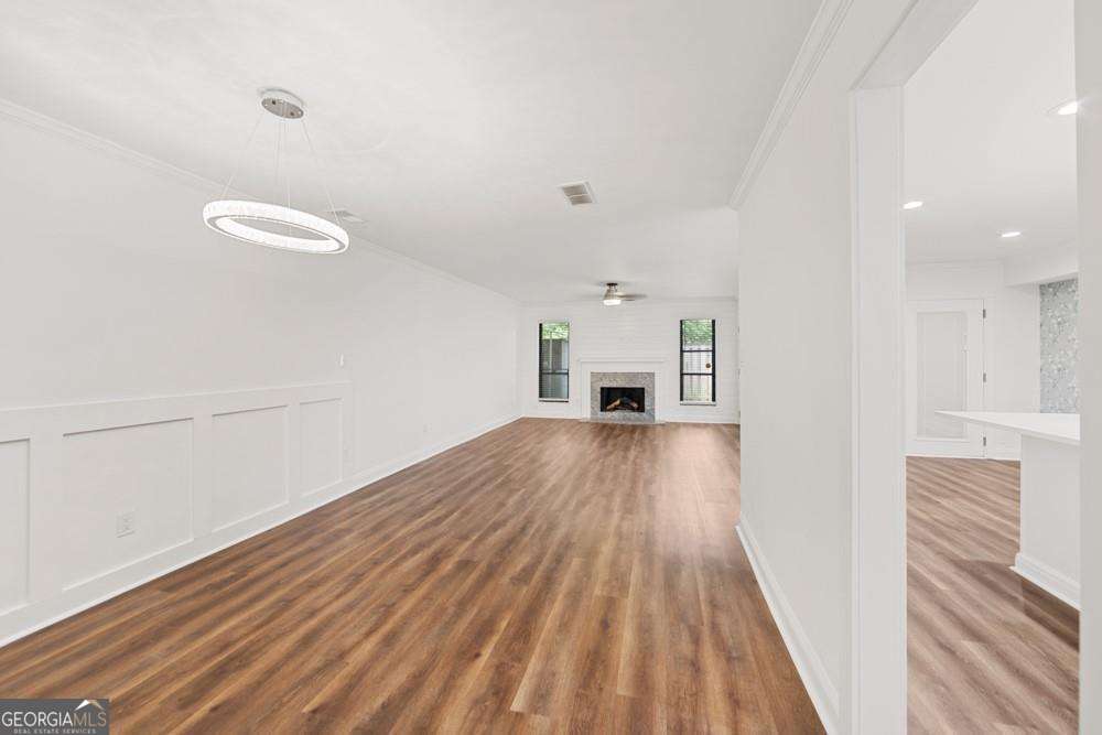 Bentley Woods - Residential Lease