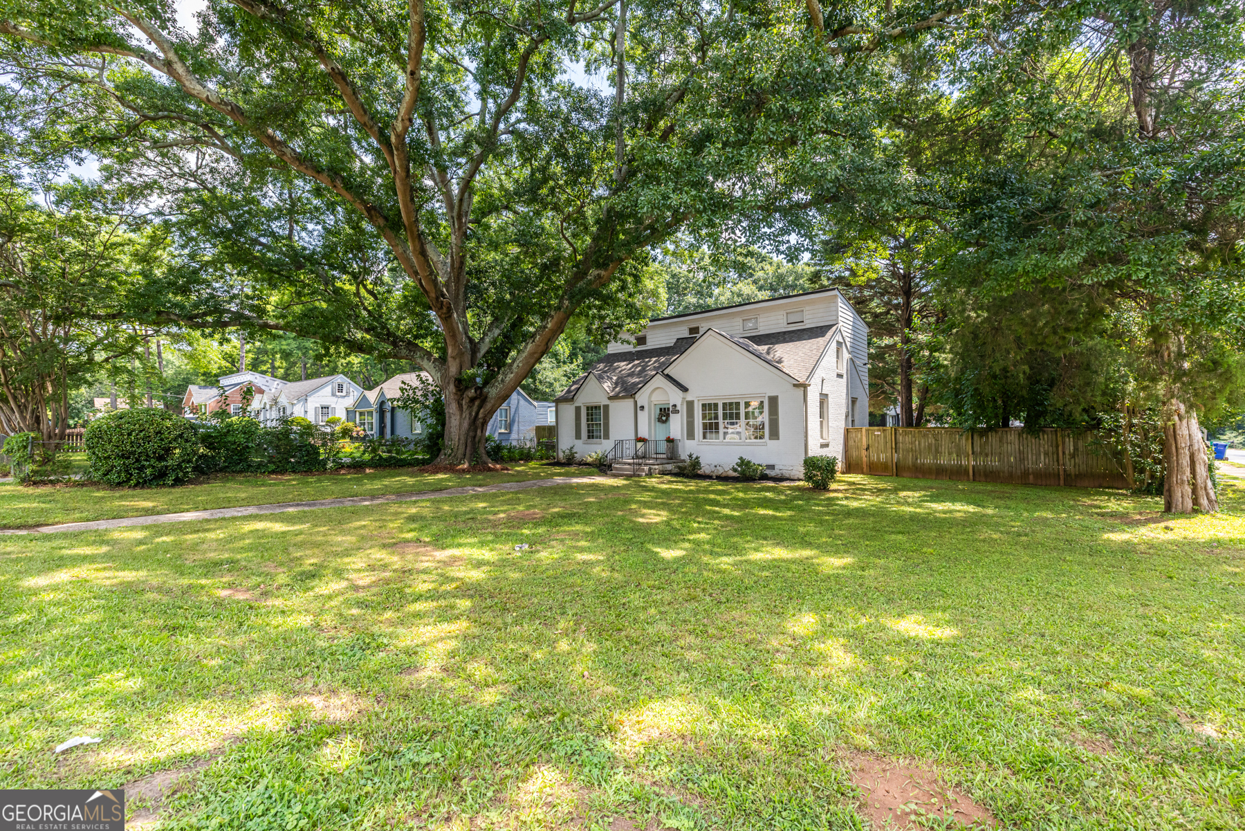 2010 2nd AVE