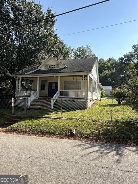 A home in Porterdale