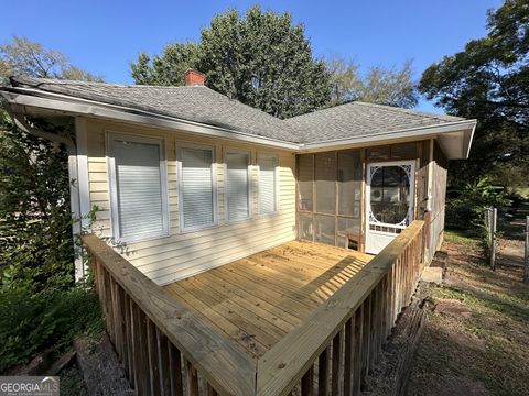 A home in Porterdale