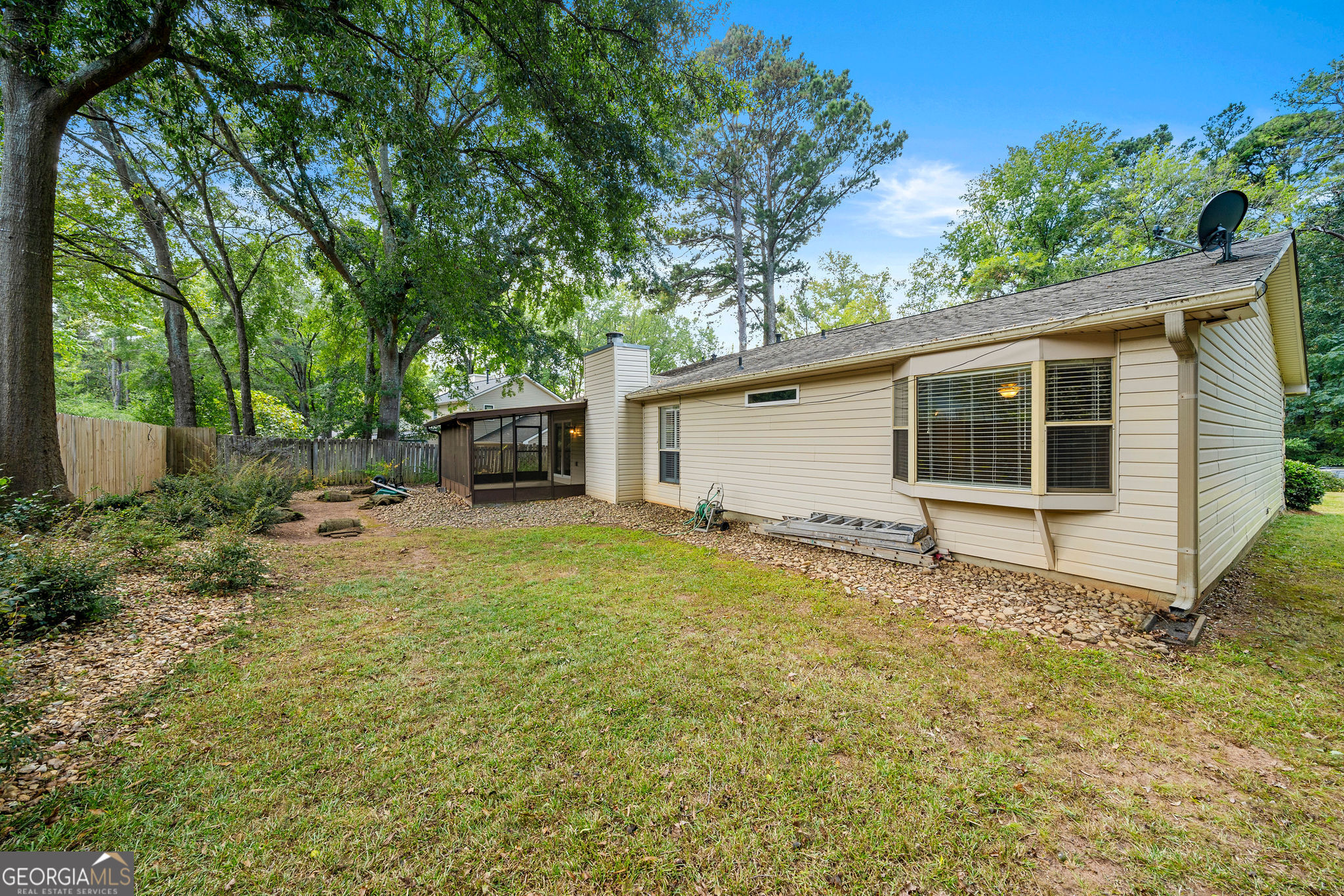 Peachtree City, Georgia 30269, United States, 3 Bedrooms Bedrooms, ,2 BathroomsBathrooms,Residential,Active,212199