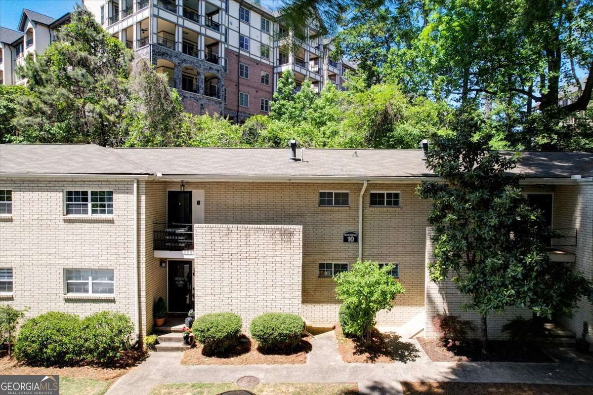 311 Peachtree Hills AVE NE 10C
