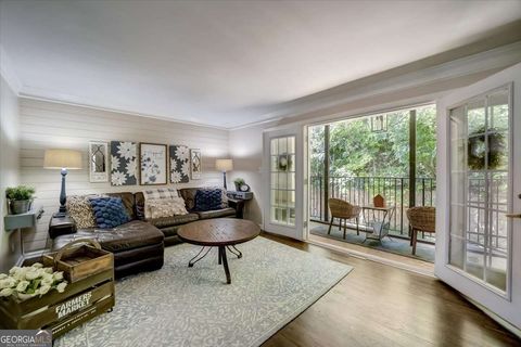 Photo of 311 Peachtree Hills Avenue NE #10C, Atlanta, GA 30305 (MLS # 10520371)
