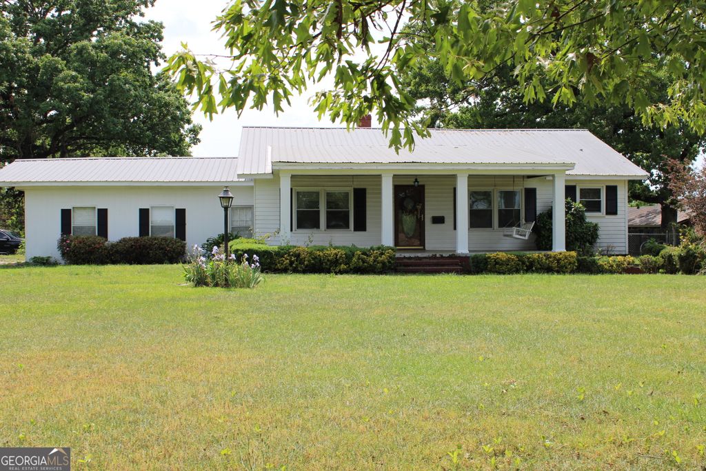 Photo of 1563 Bowman Highway, Elberton, GA 30635 (MLS # 10737266)