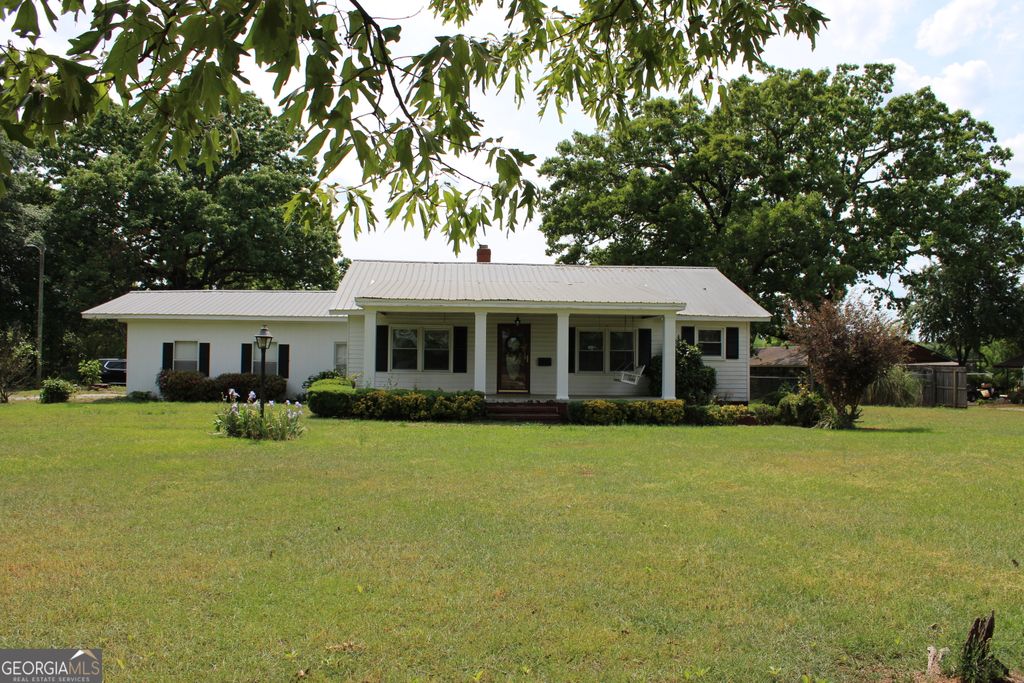 Photo of 1563 Bowman Highway, Elberton, GA 30635 (MLS # 10737266)