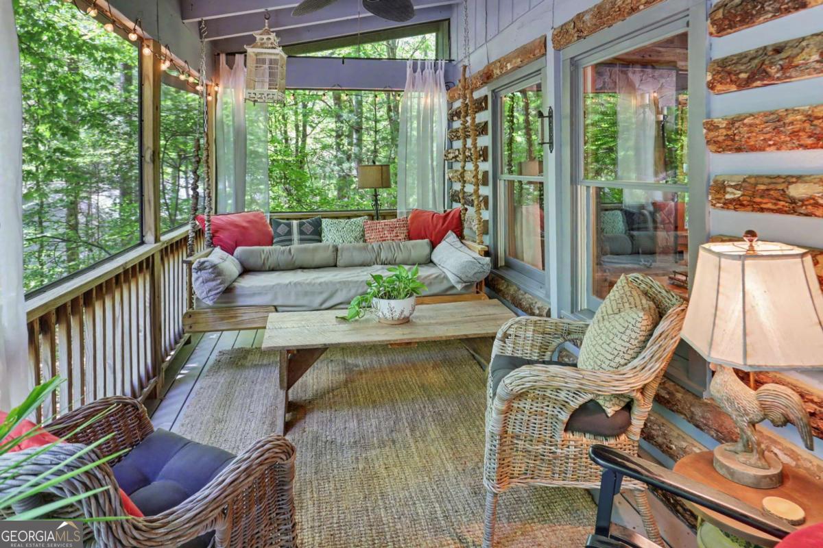 4 Saddleback CIR